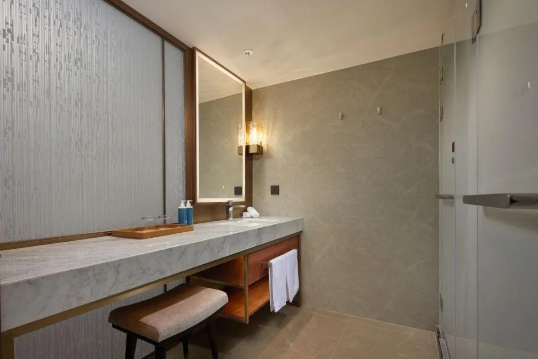 Maison New Century Tongxiang