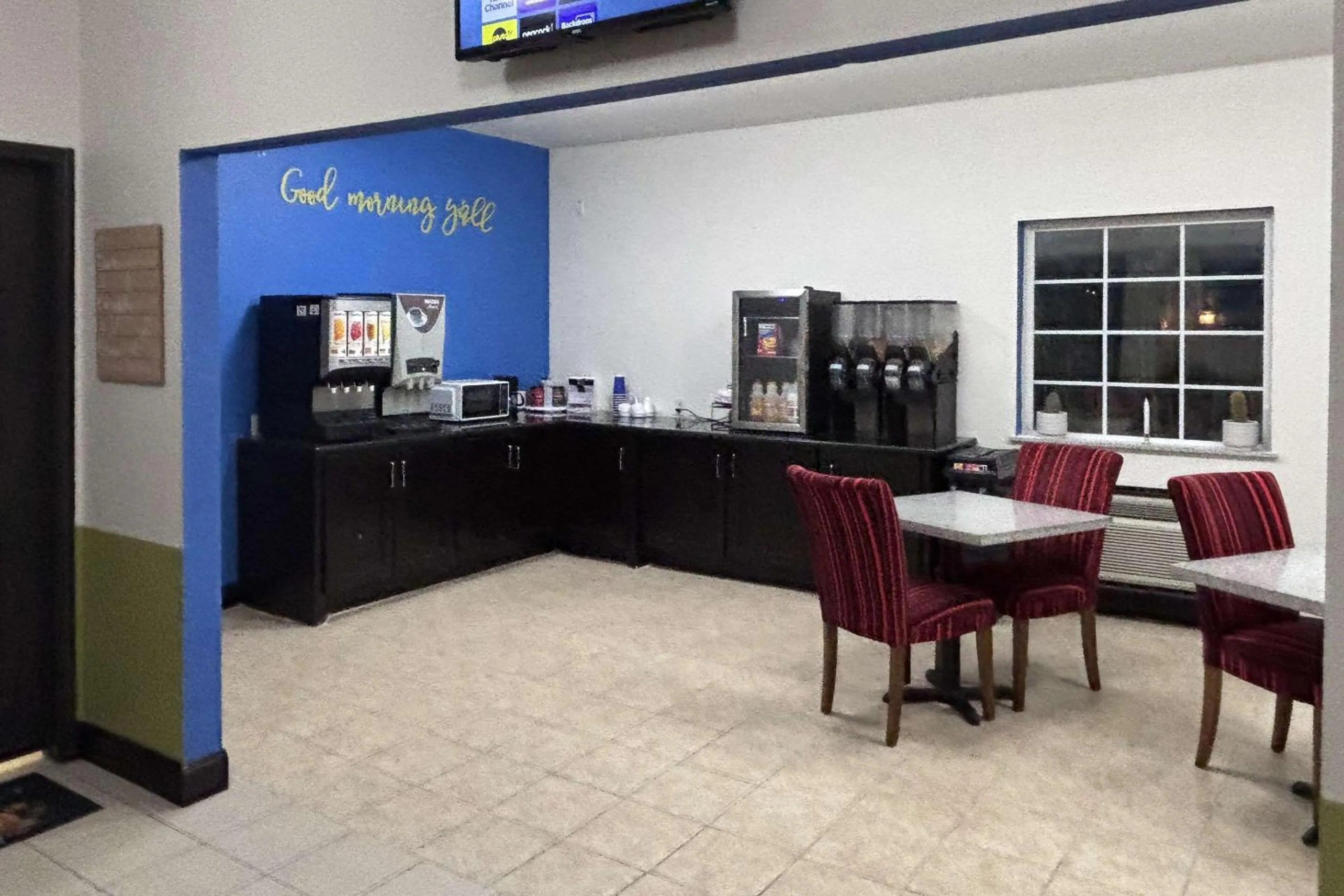 Breakfast in Rodeway Inn