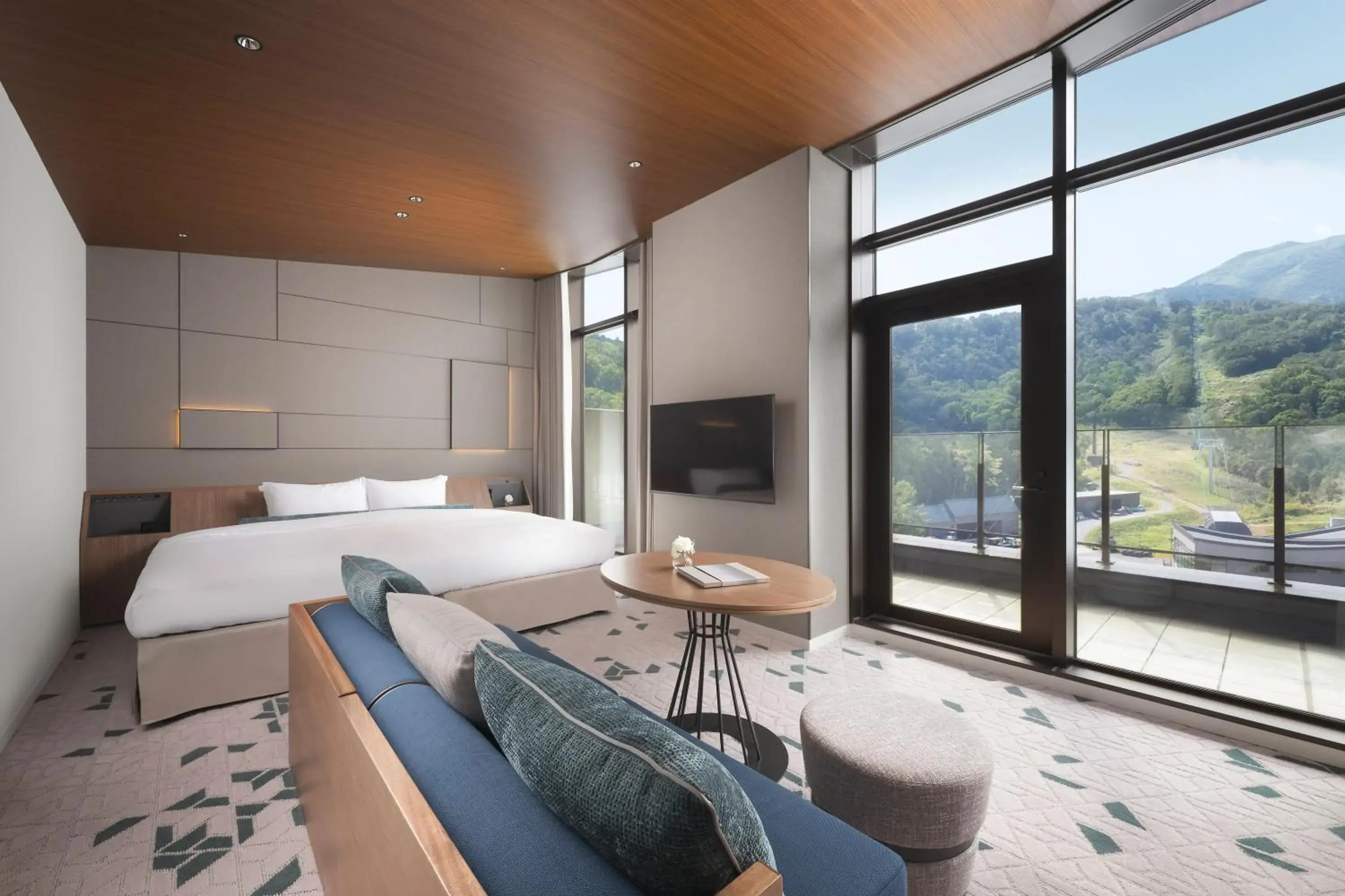 Premium Deluxe King View - single occupancy in Nikko Style Niseko HANAZONO Premium Deluxe King View - single occupancy in Nikko Style Niseko HANAZONO