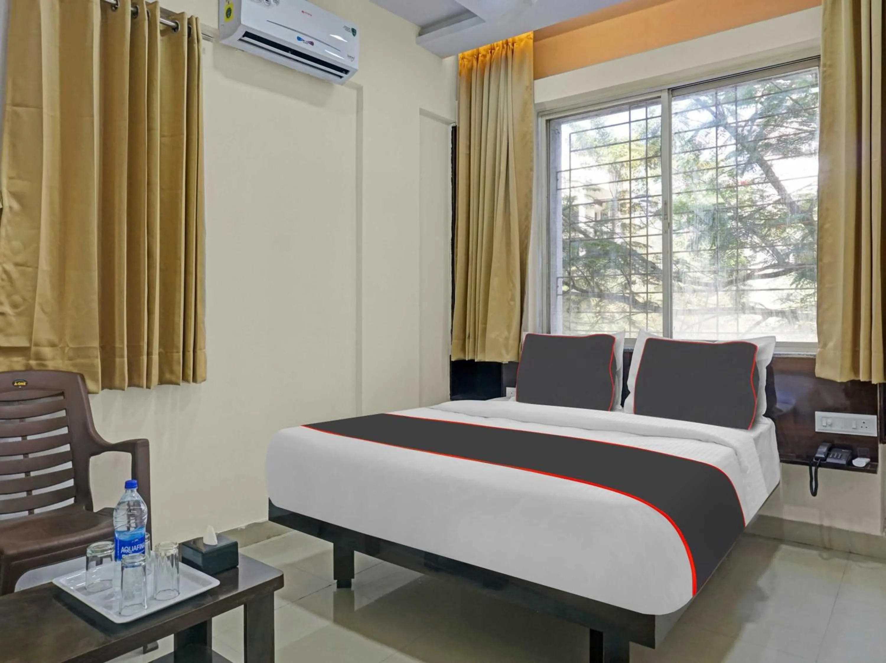 Bedroom, Bed in Hotel O Happy Homely Stay