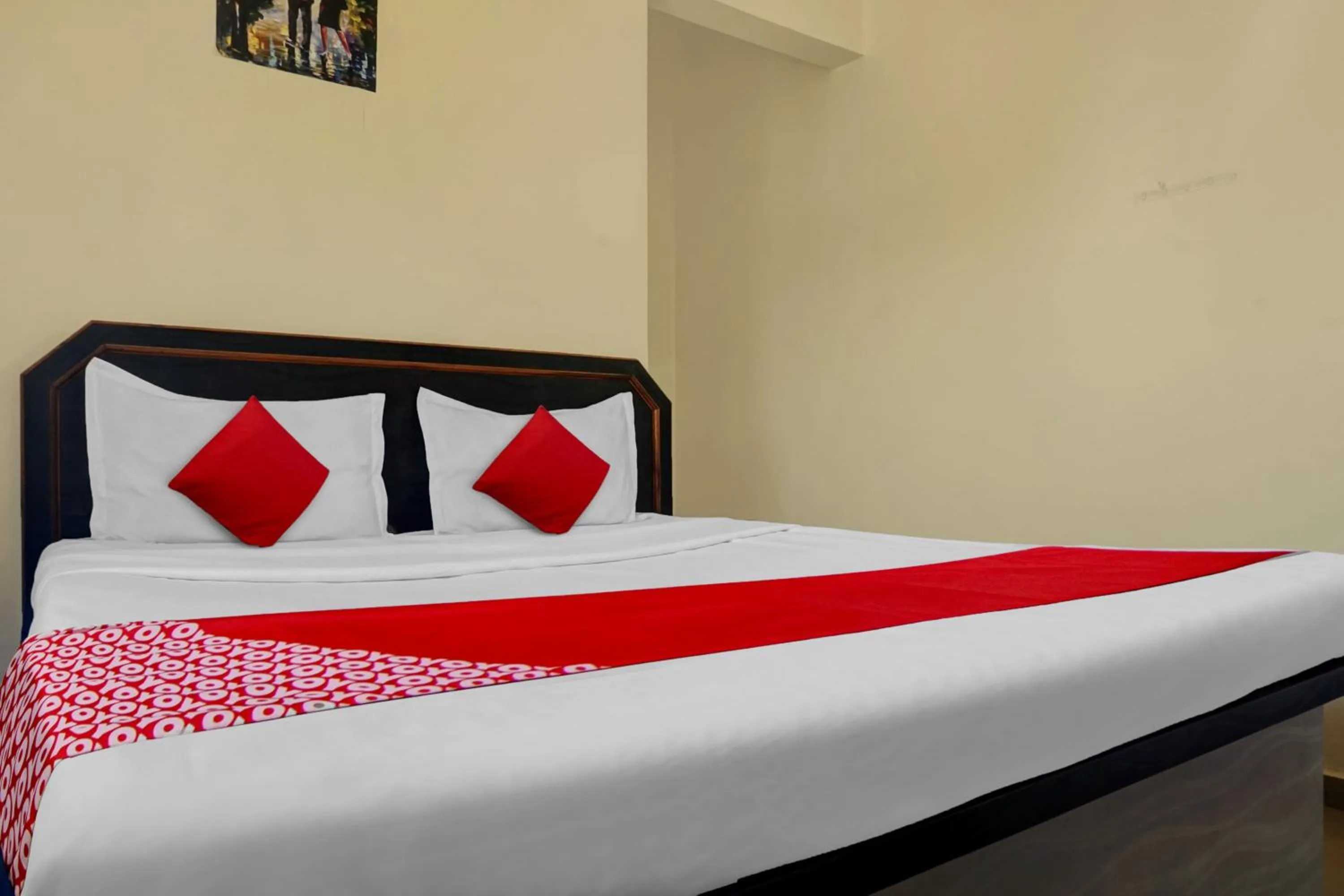 Bedroom, Bed in Hotel O Happy Homely Stay