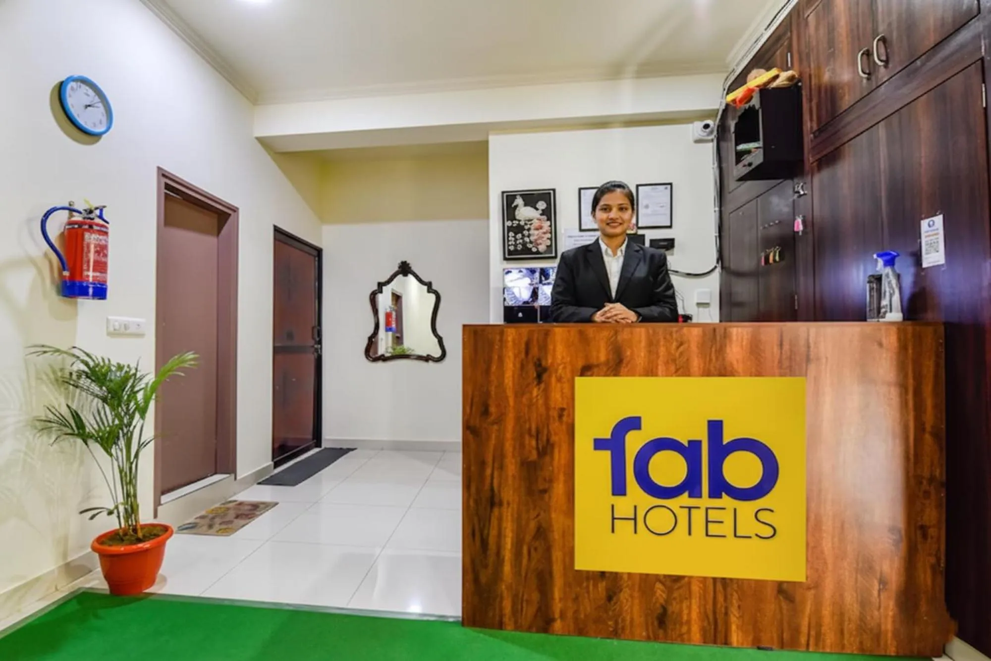 Lobby or reception in FabHotel Moon Light Palace