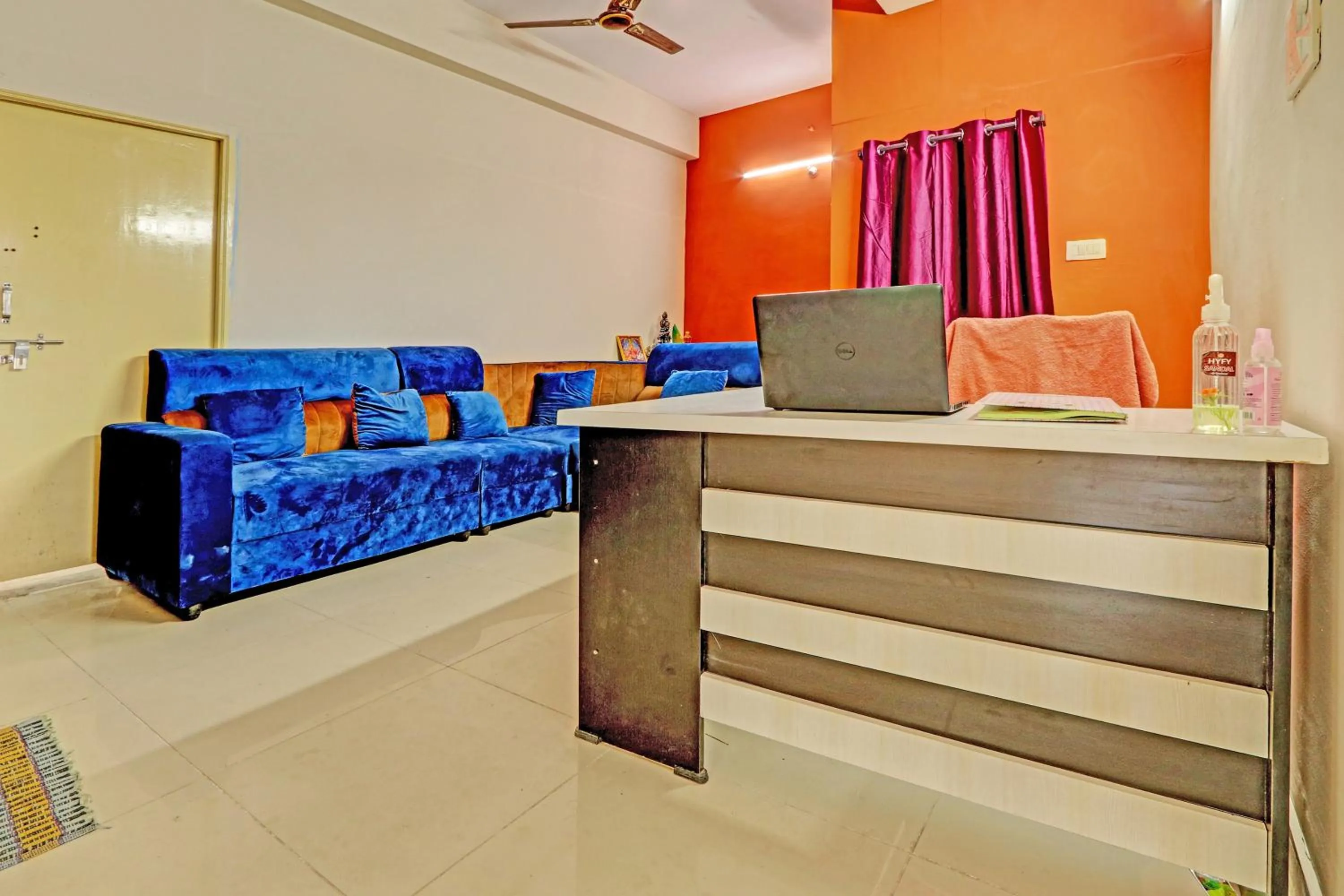 Lobby or reception in Hotel O Sriman Stay Inn