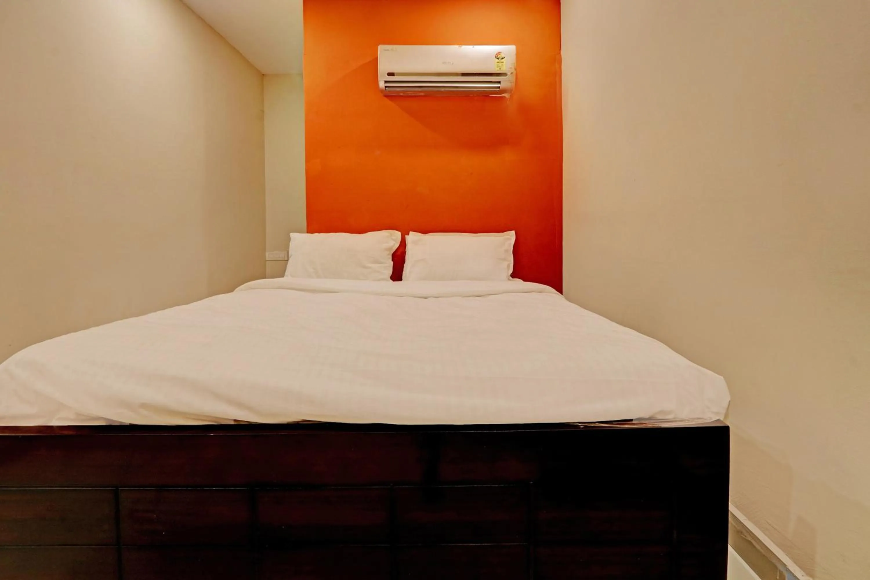 Bedroom, Bed in Hotel O Sriman Stay Inn