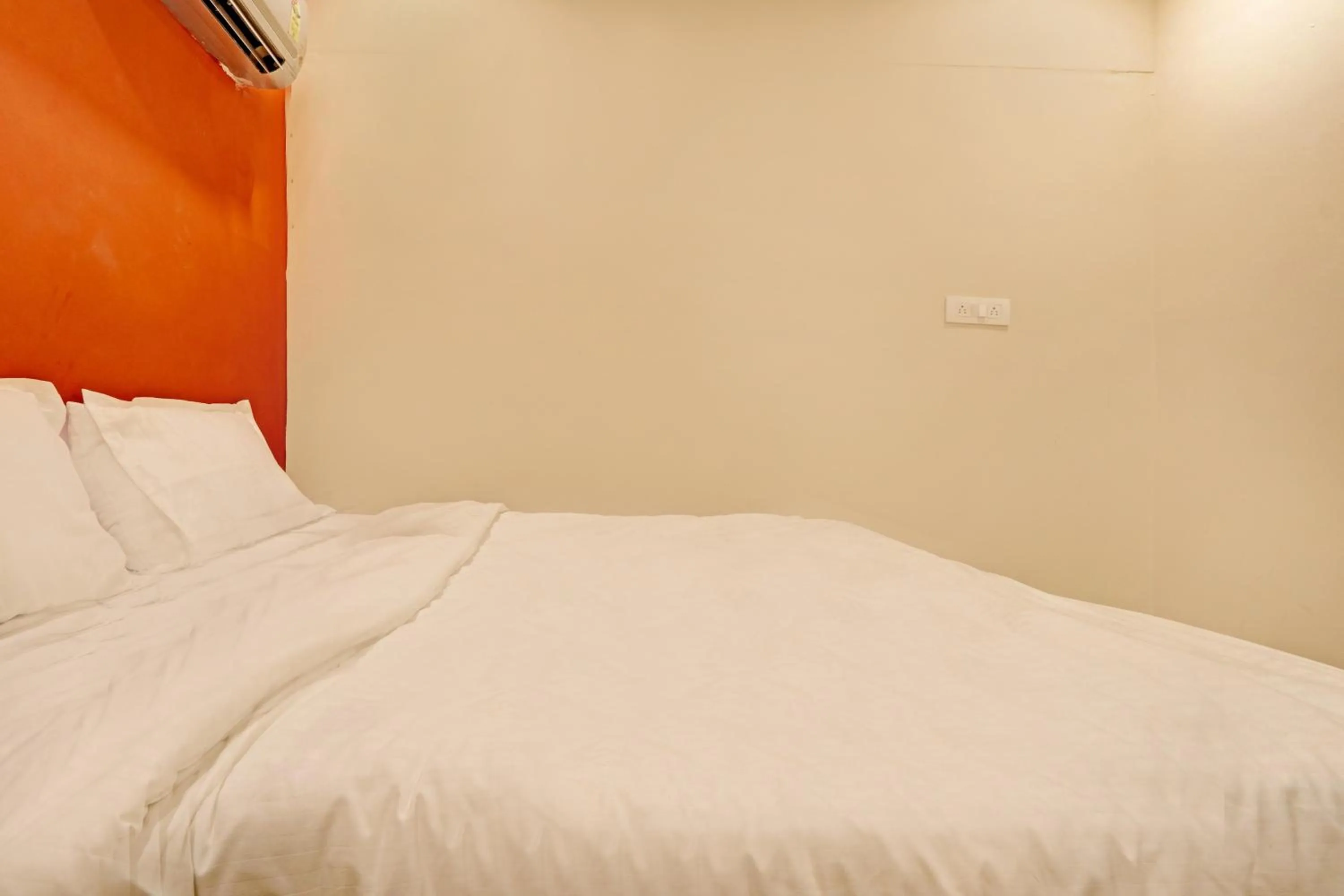 Bedroom, Bed in Hotel O Sriman Stay Inn