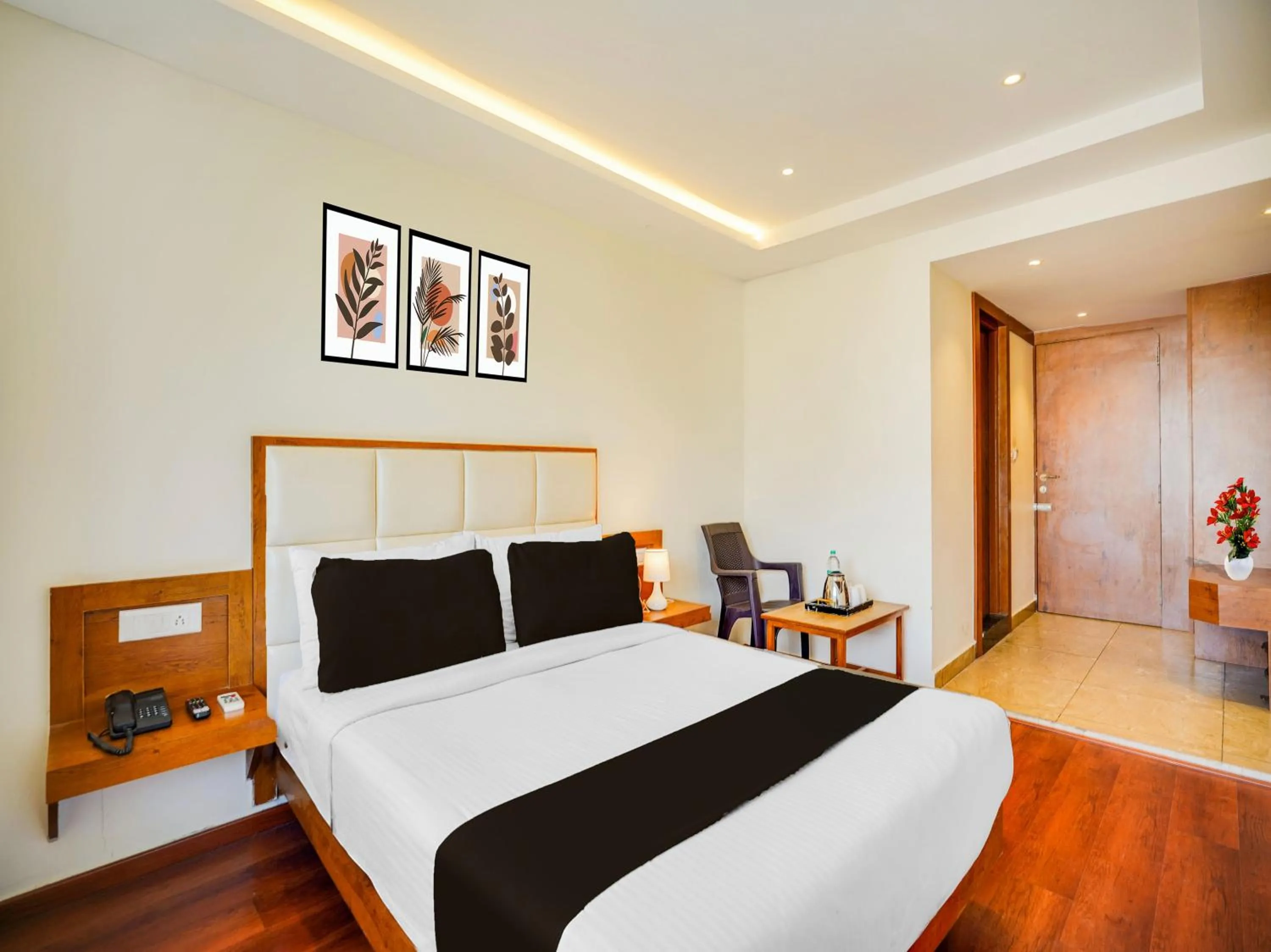 Bedroom, Bed in Super Townhouse Ramamurthy Nagar West Formerly Phoenix Hotel