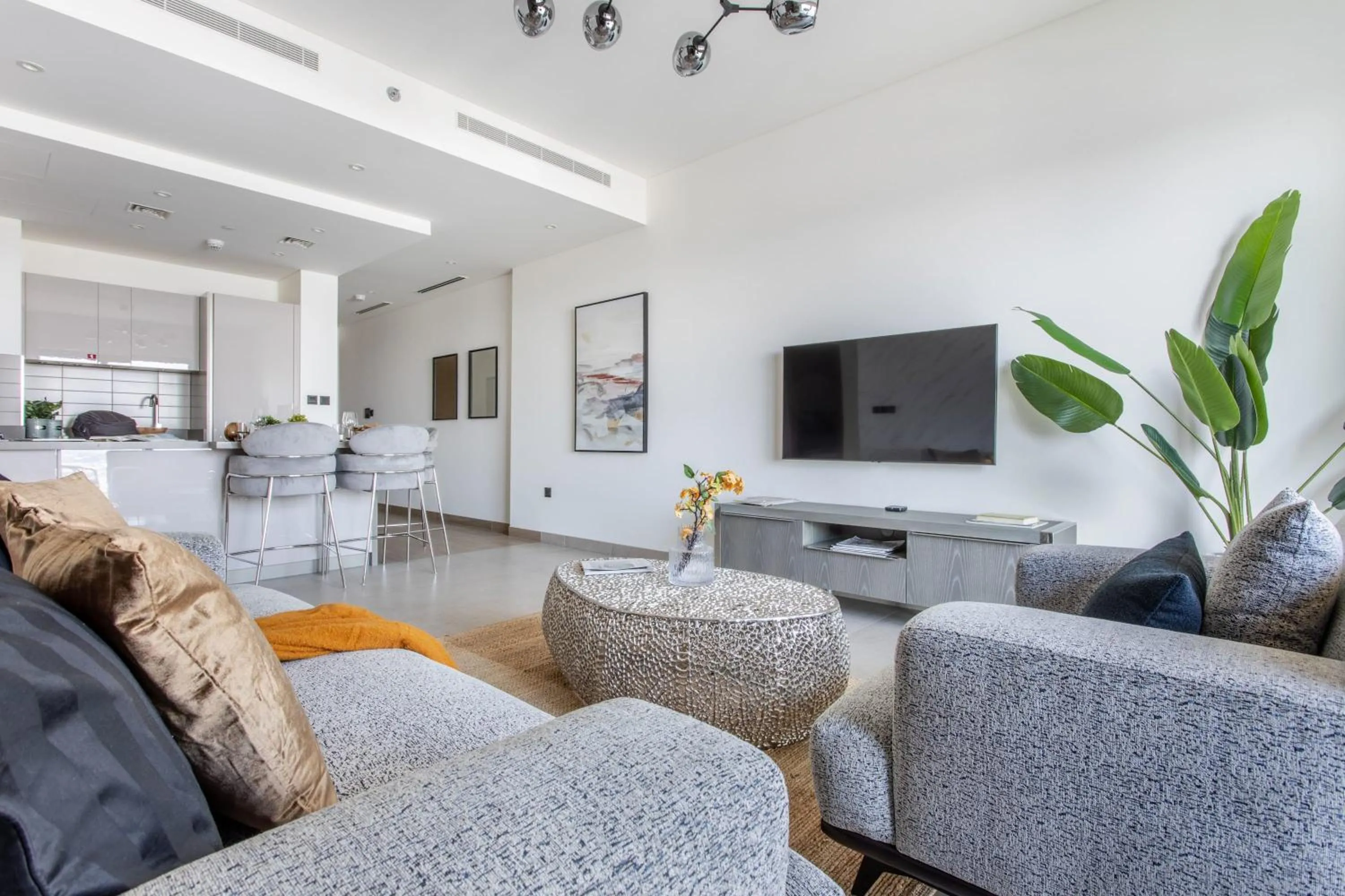 Frank Porter - Sobha Hartland Waves Grande