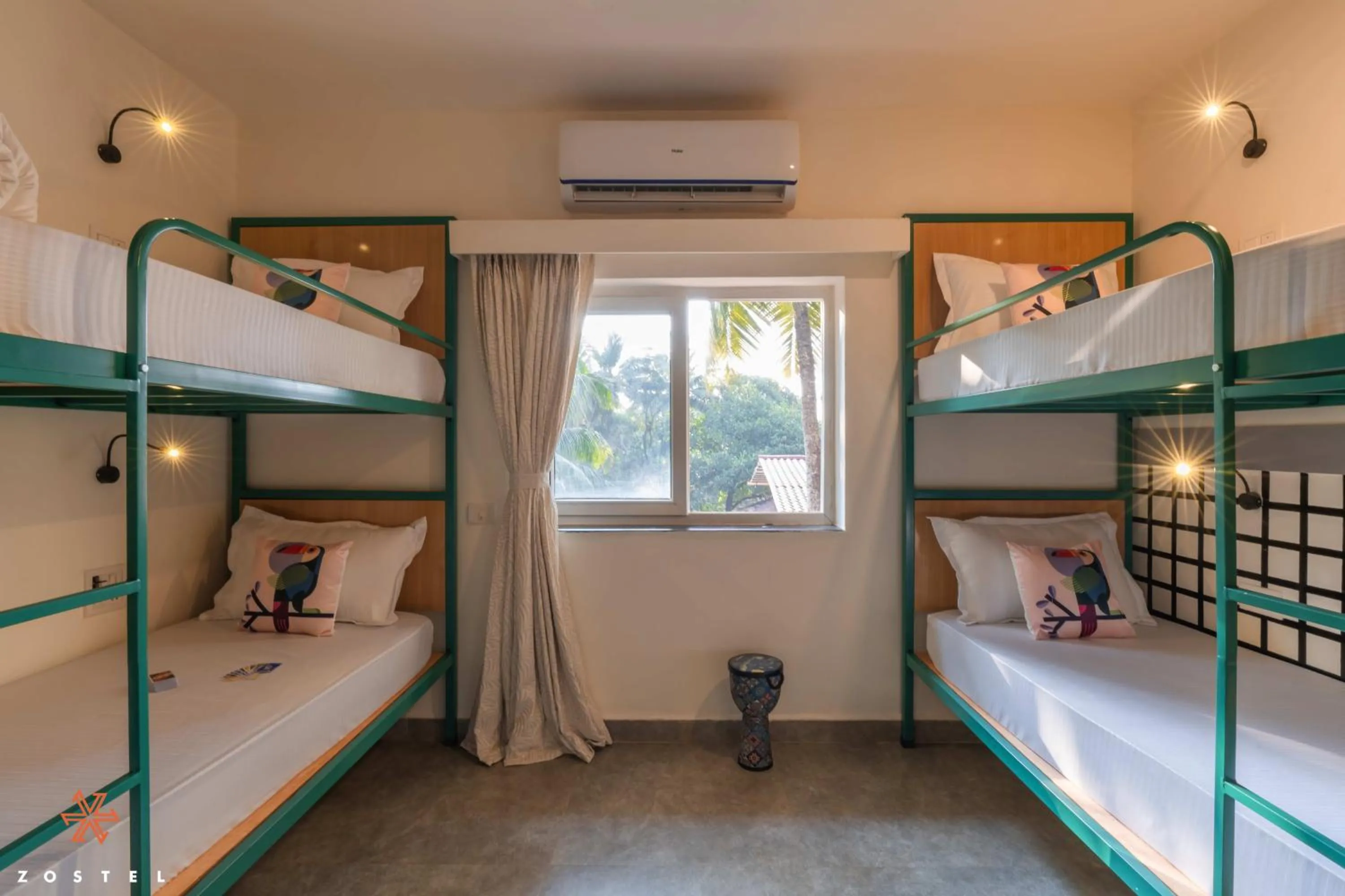 Bed in Zostel Goa (Anjuna)