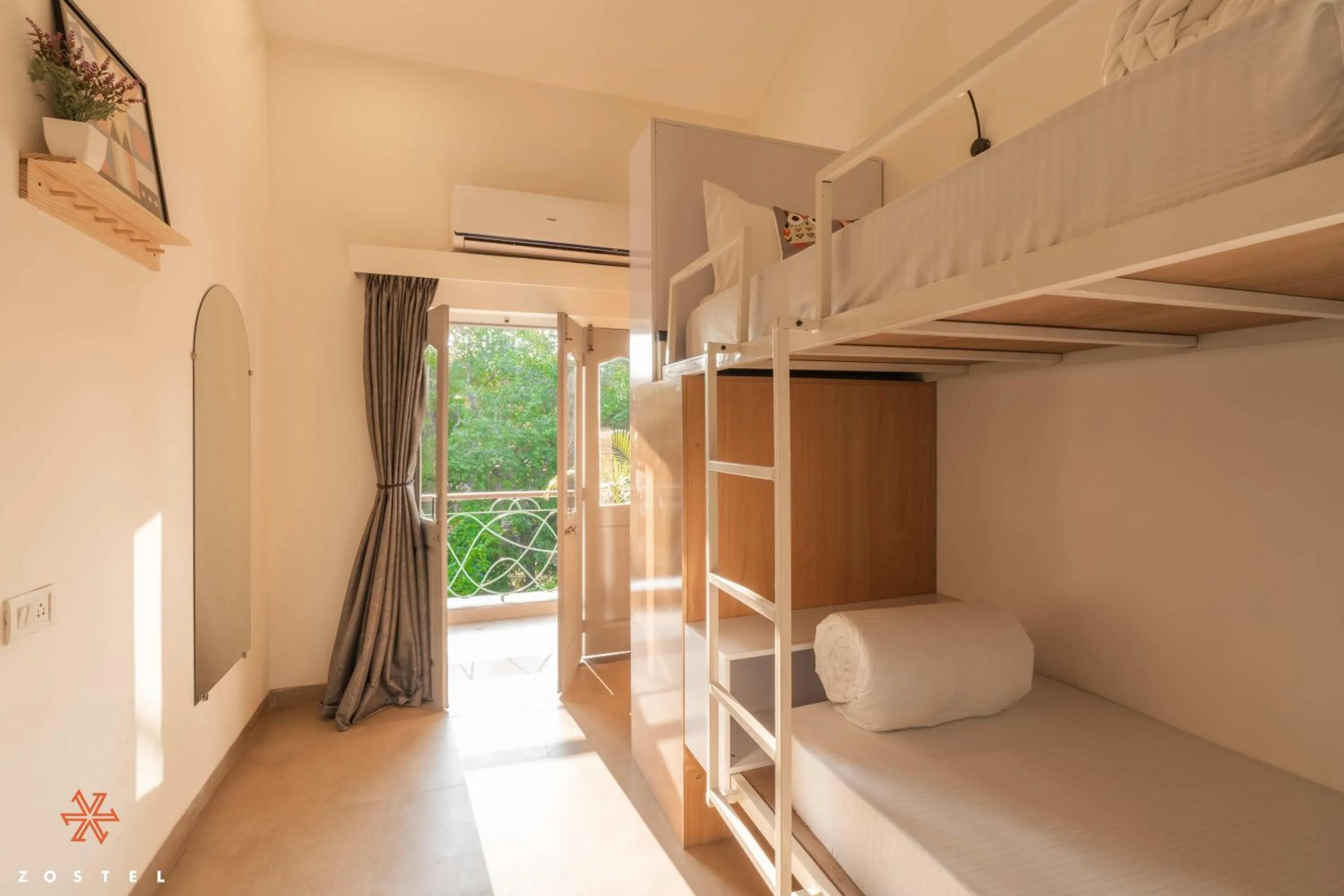 bunk bed, Bed in Zostel Goa (Anjuna)
