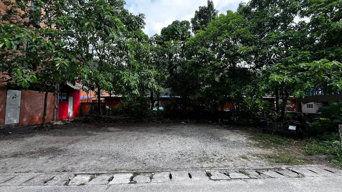 Property building in Coco Mountain View Guest House Hotel