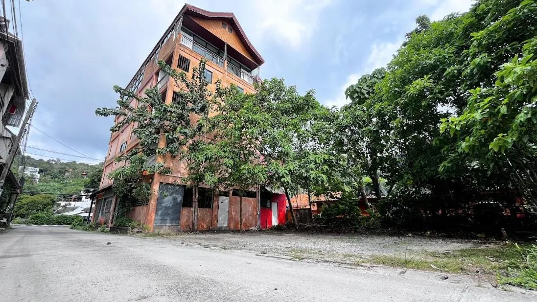 Property building in Coco Mountain View Guest House Hotel