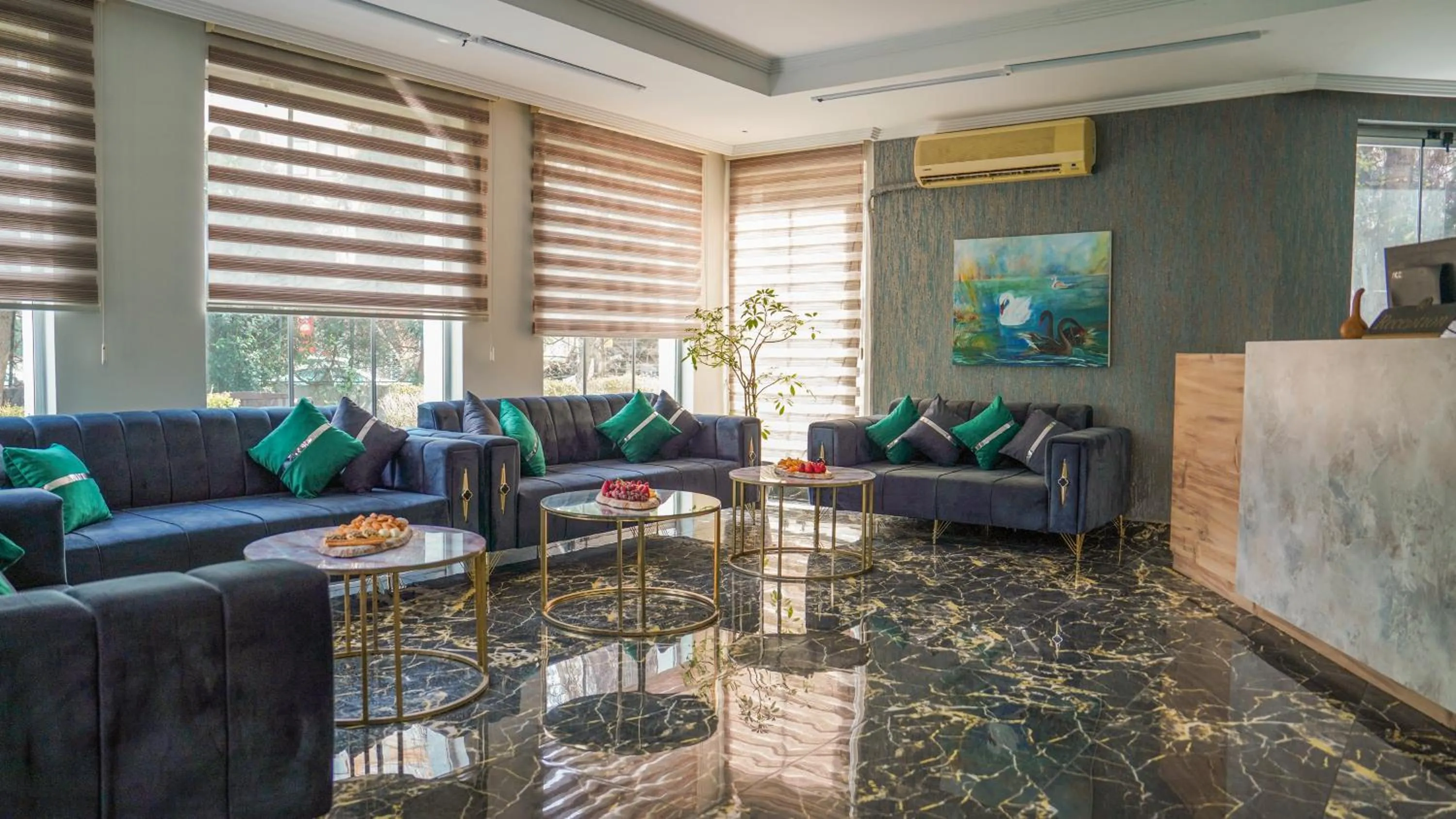 Lobby or reception in Grand Alisa Hotel (Ex. Royalisa Hotel)