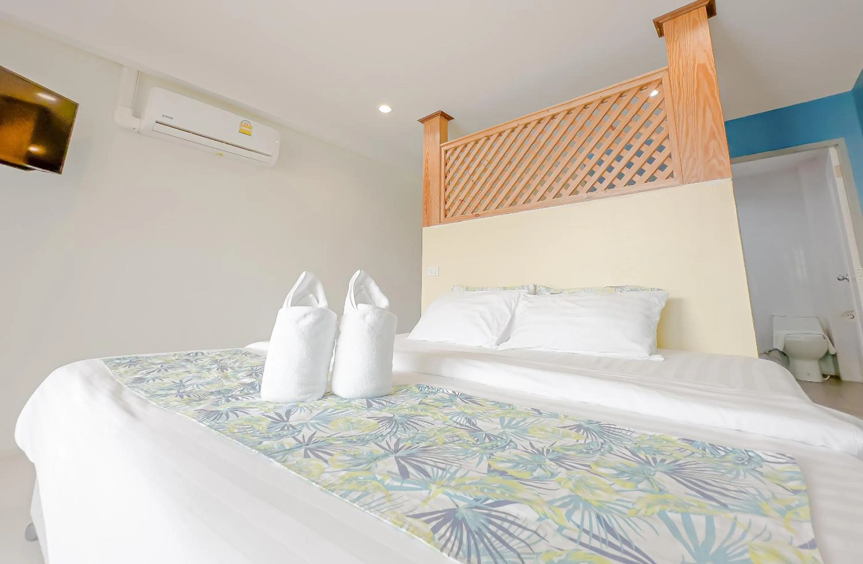 Bed in Xanadu Hotel Utapao