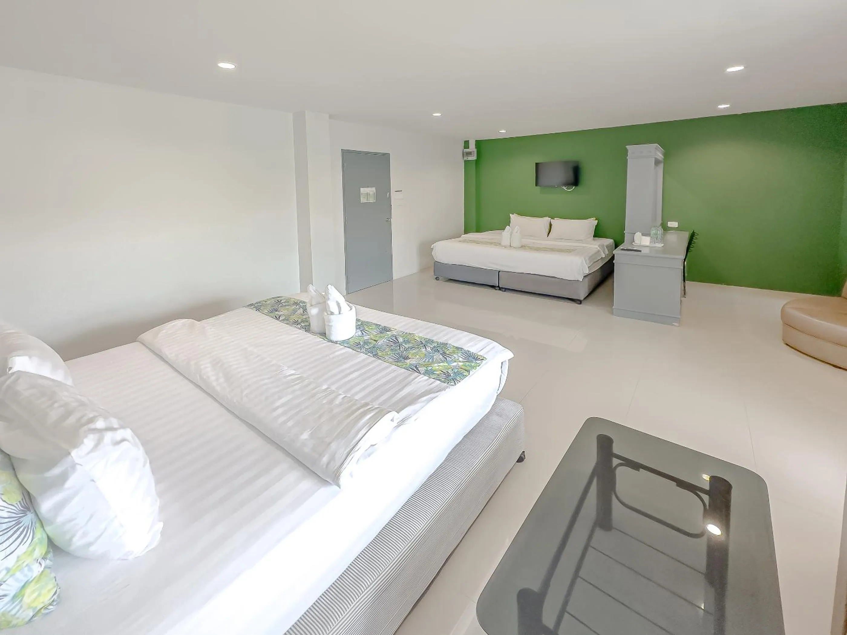 Bed in Xanadu Hotel Utapao