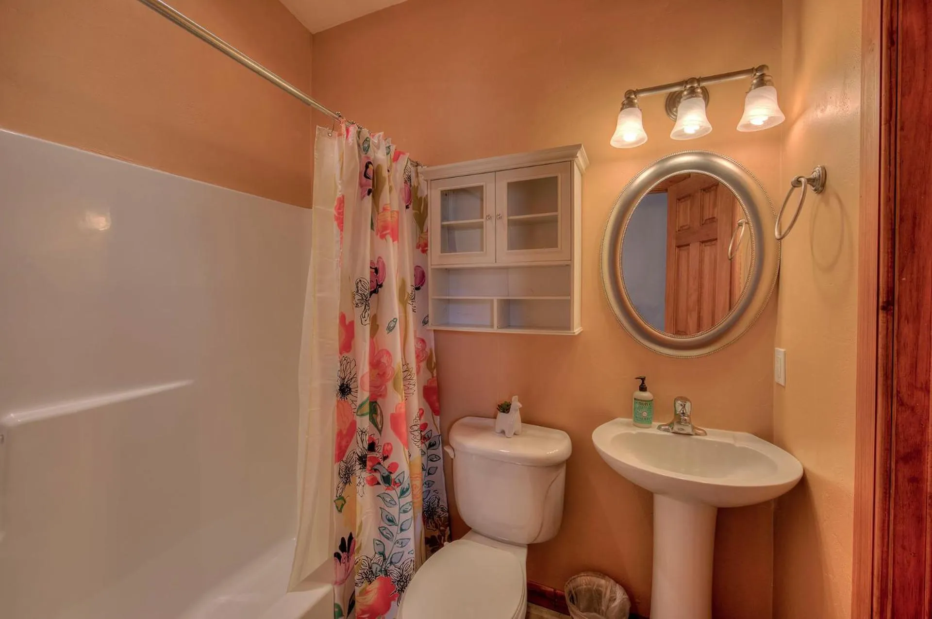 Cali Cochitta Vacation Rentals