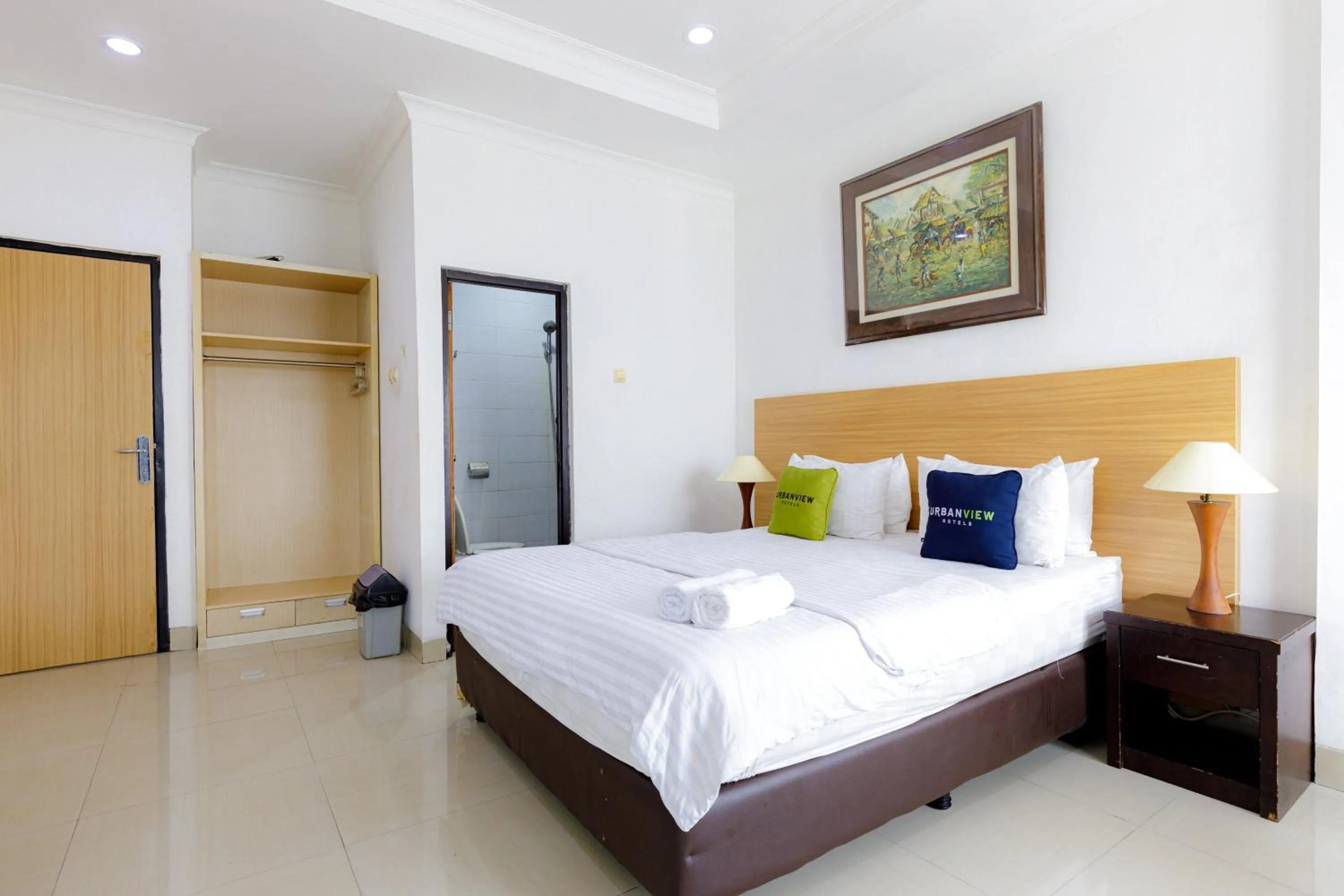 Bedroom, Bed in Urbanview SRB near Mall Ciputra Cibubur by RedDoorz