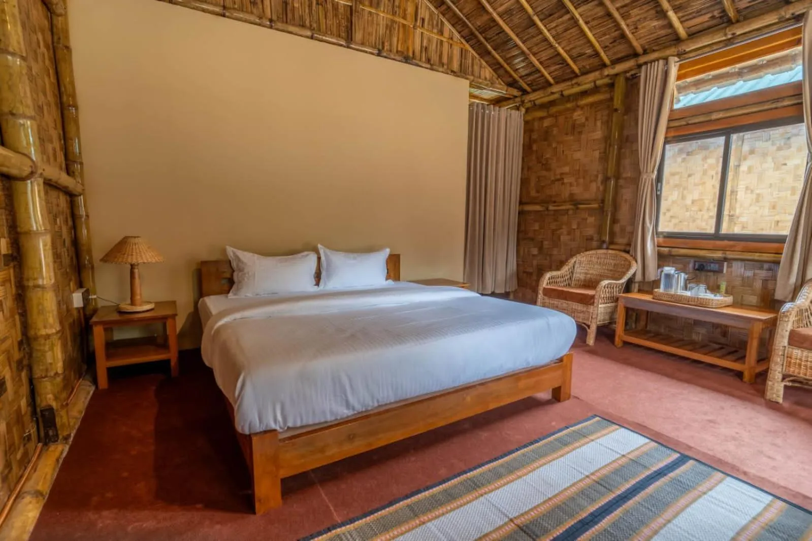 Bed in HABITAS RHINO BY NATURE HUNT