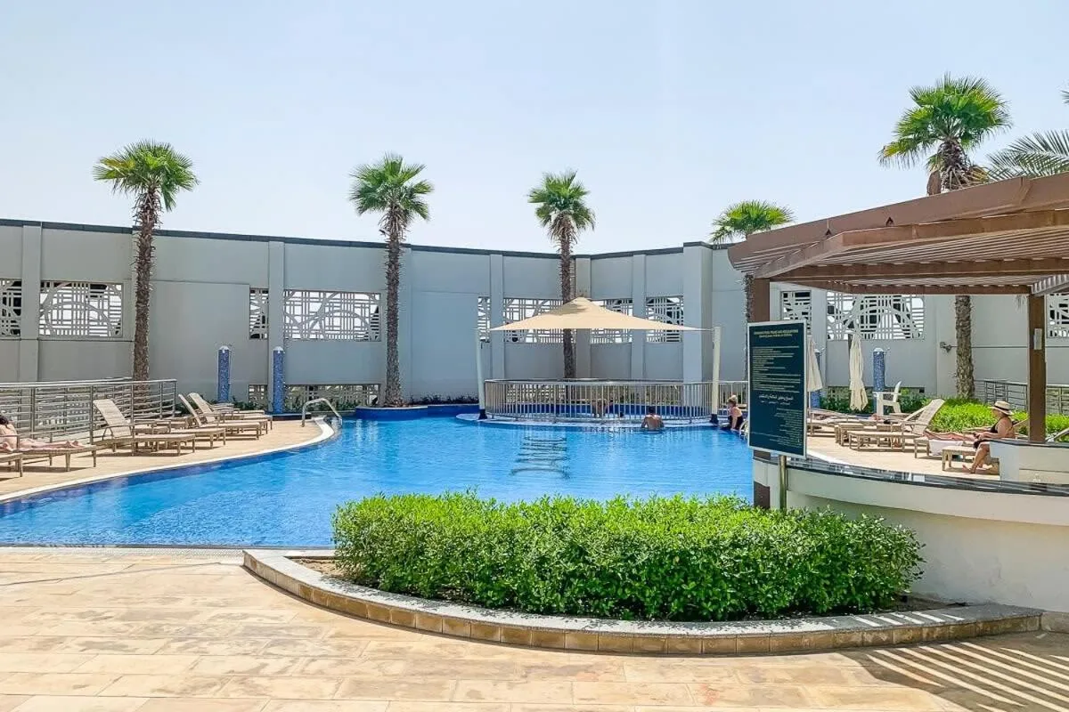 Frank Porter - Avanti Tower