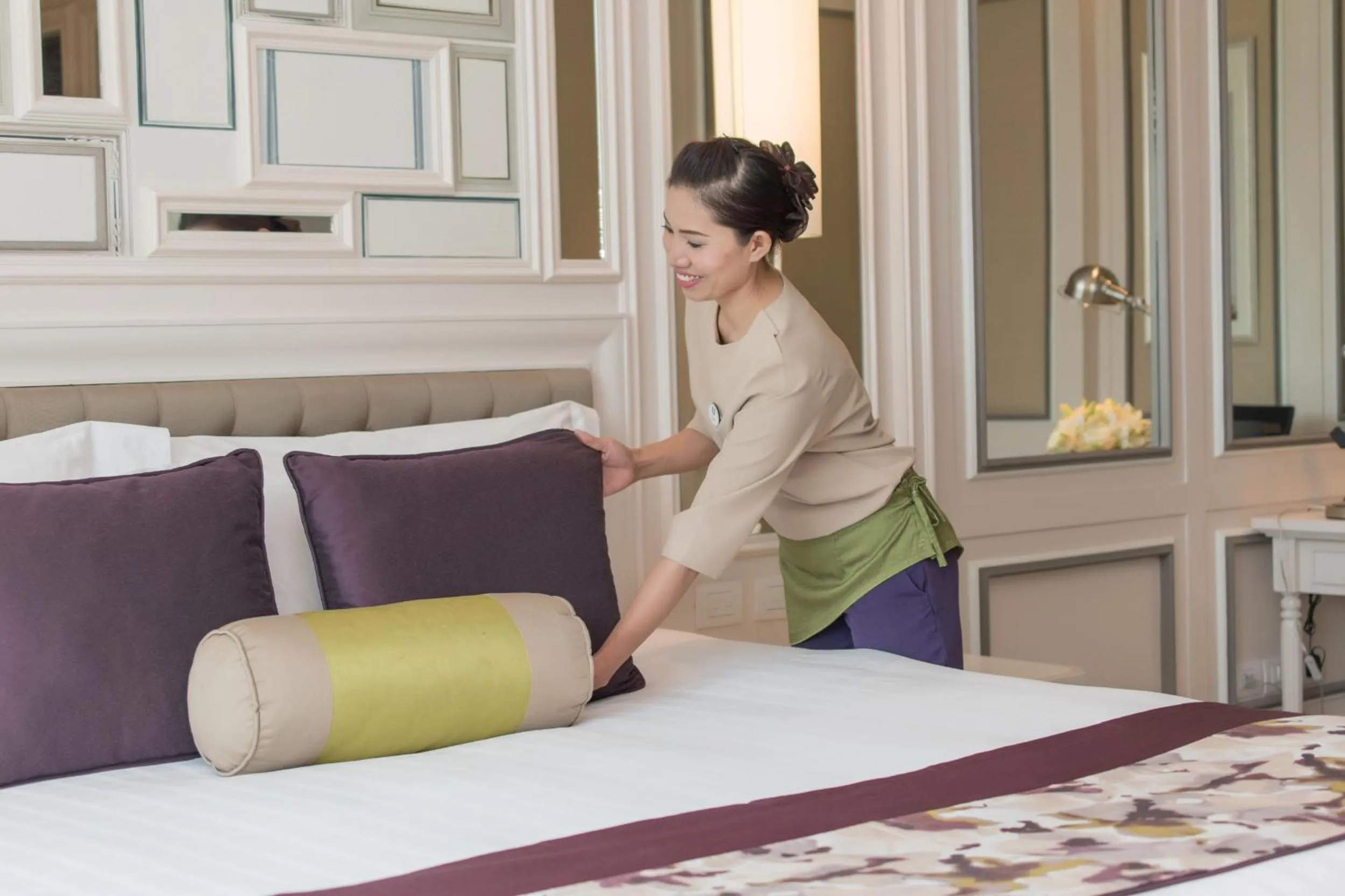 Staff, Bed in U Sathorn Bangkok