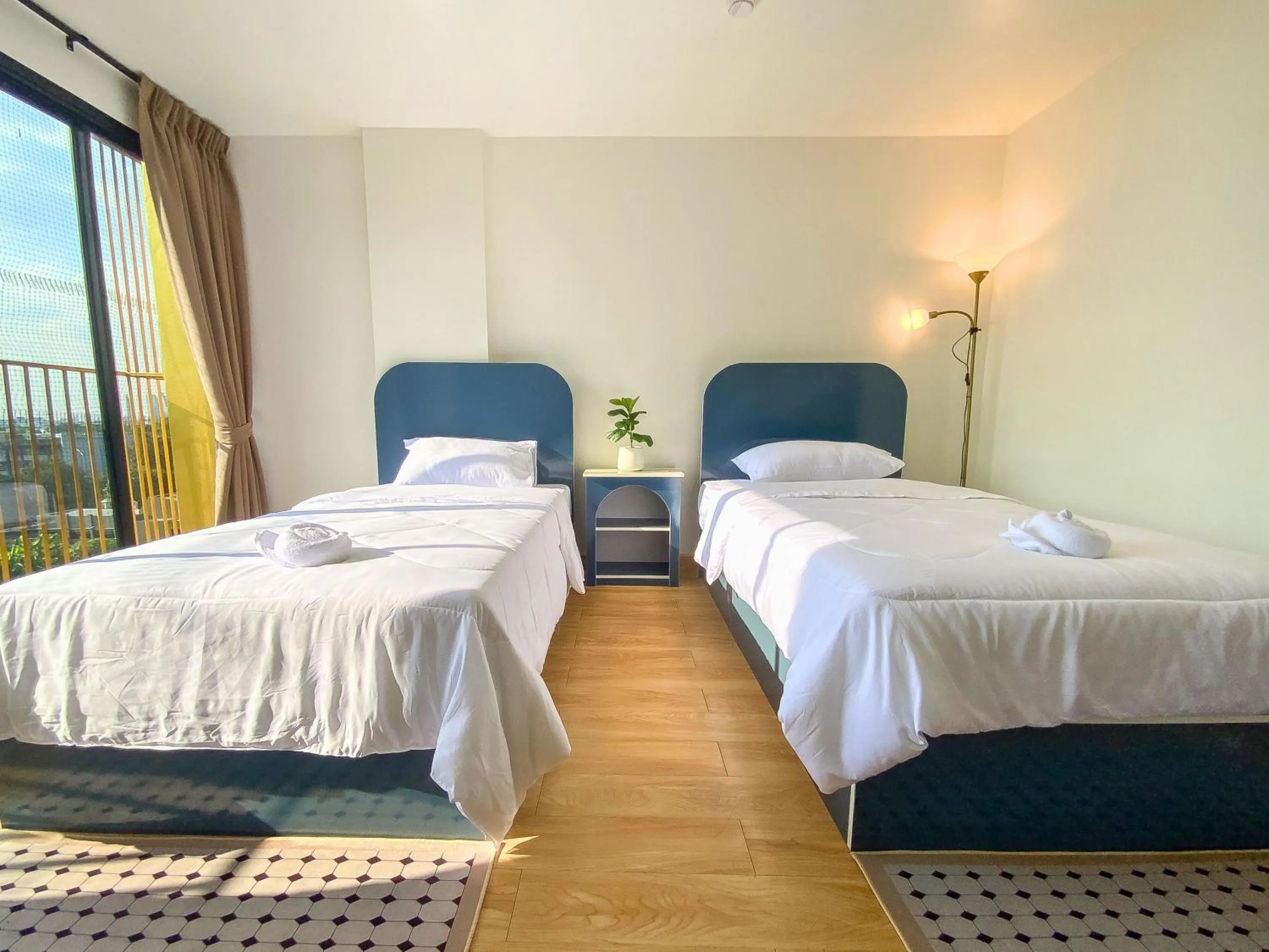 Bed in Goldsmith Bangkok Residence