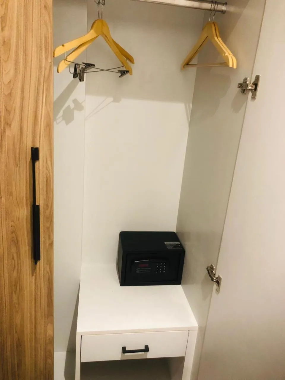 microwave in Triptam Vrindavan