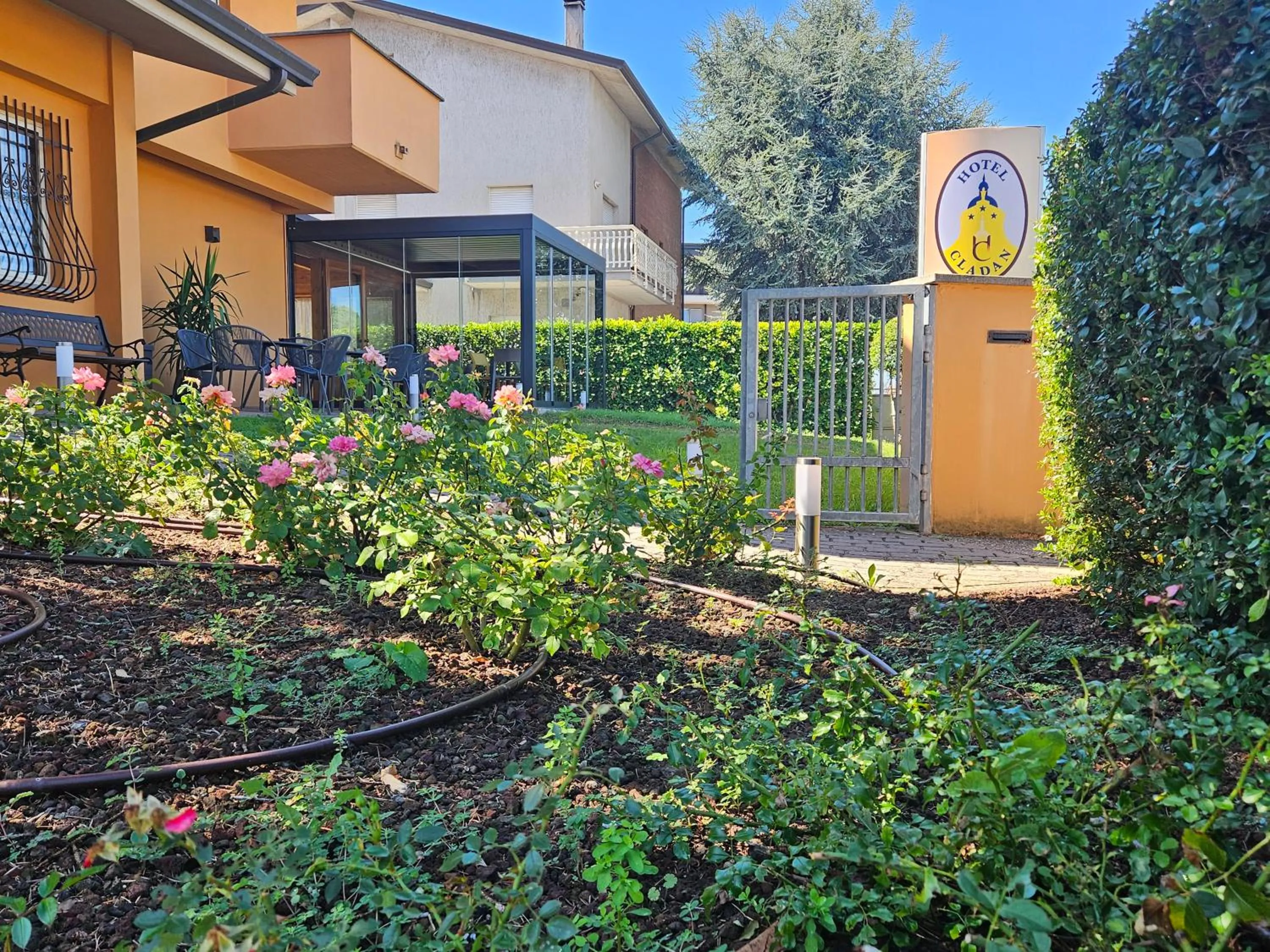 Property building in Hotel Cladan