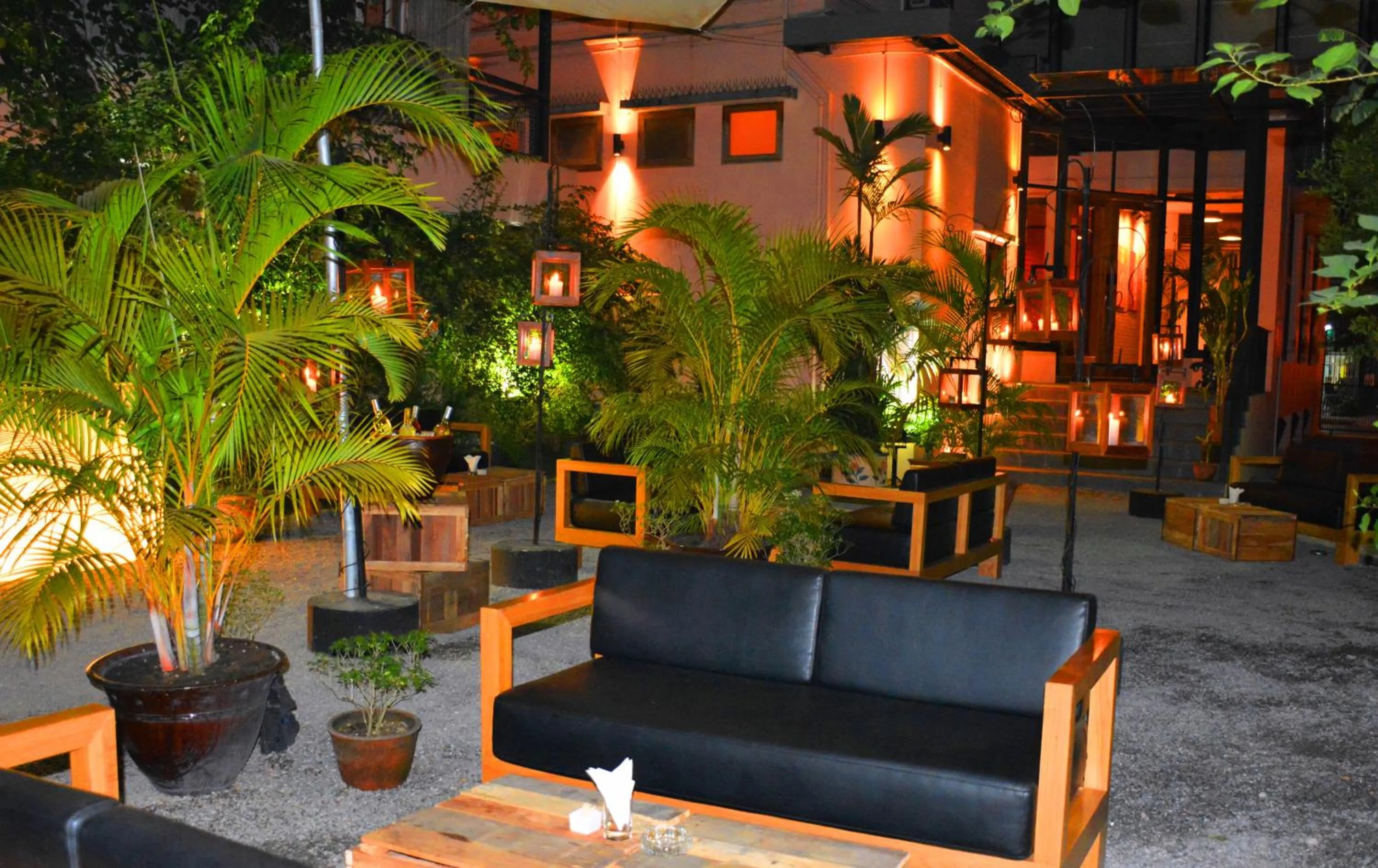 Garden in The Loft Hotel Downtown Yangon