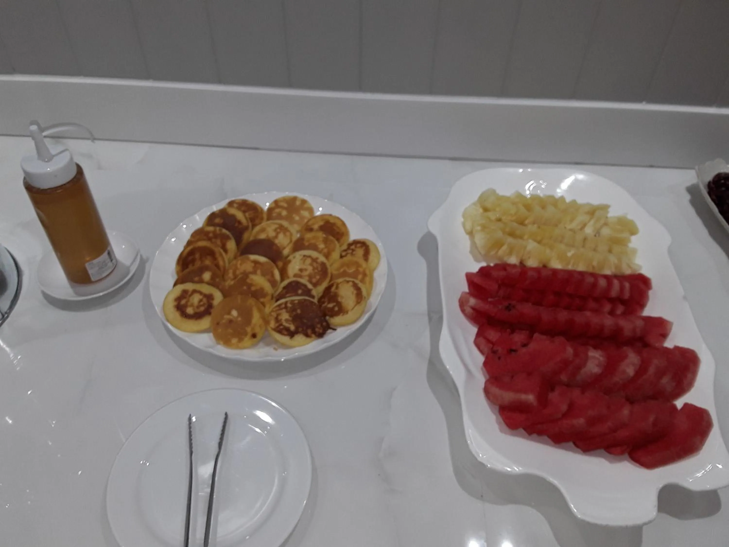 Restaurant/places to eat in Barbados Terrace