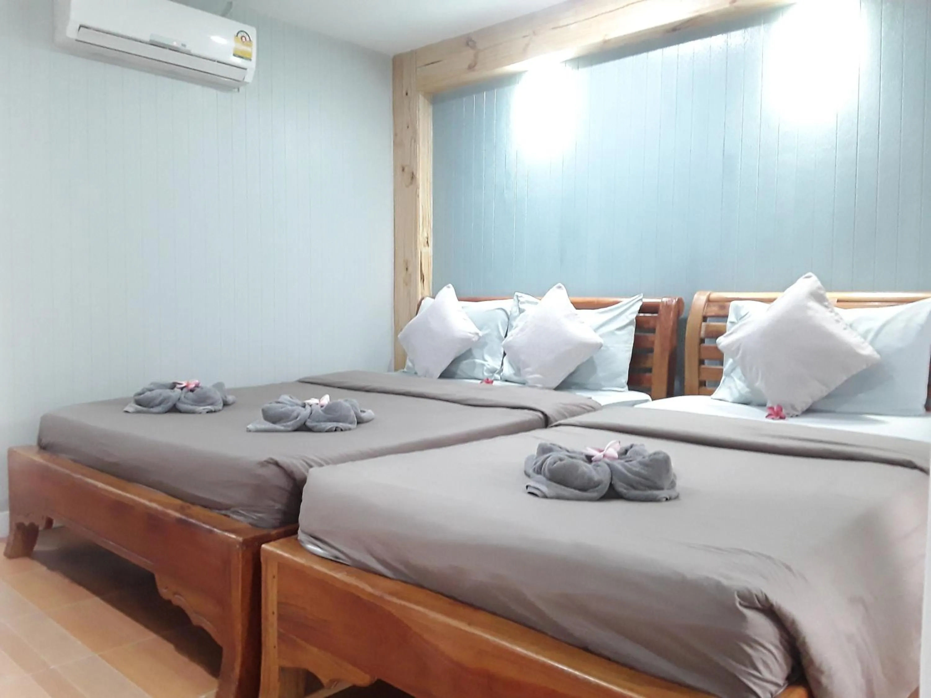 Bed in Barbados Terrace