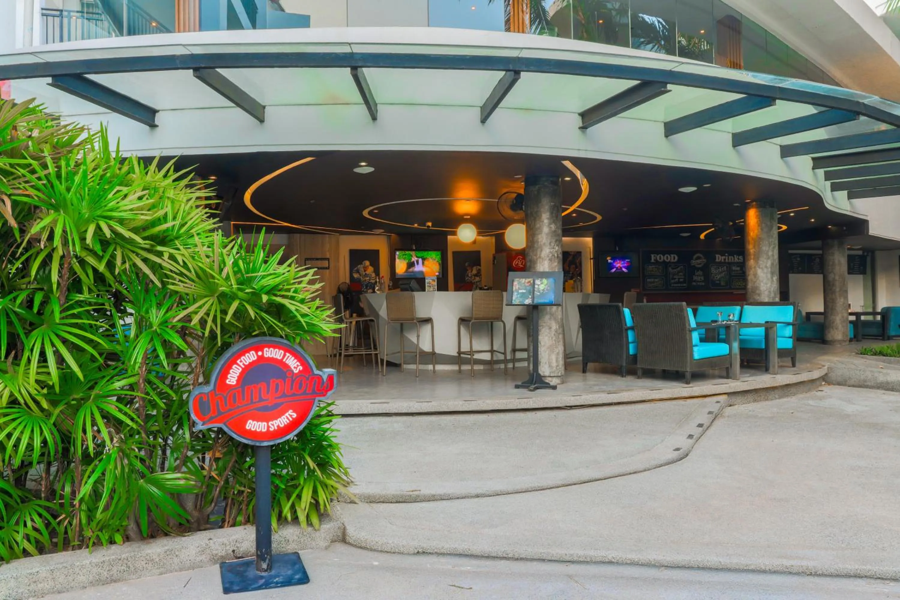 Holiday Inn Resort Phuket Karon Beach by IHG