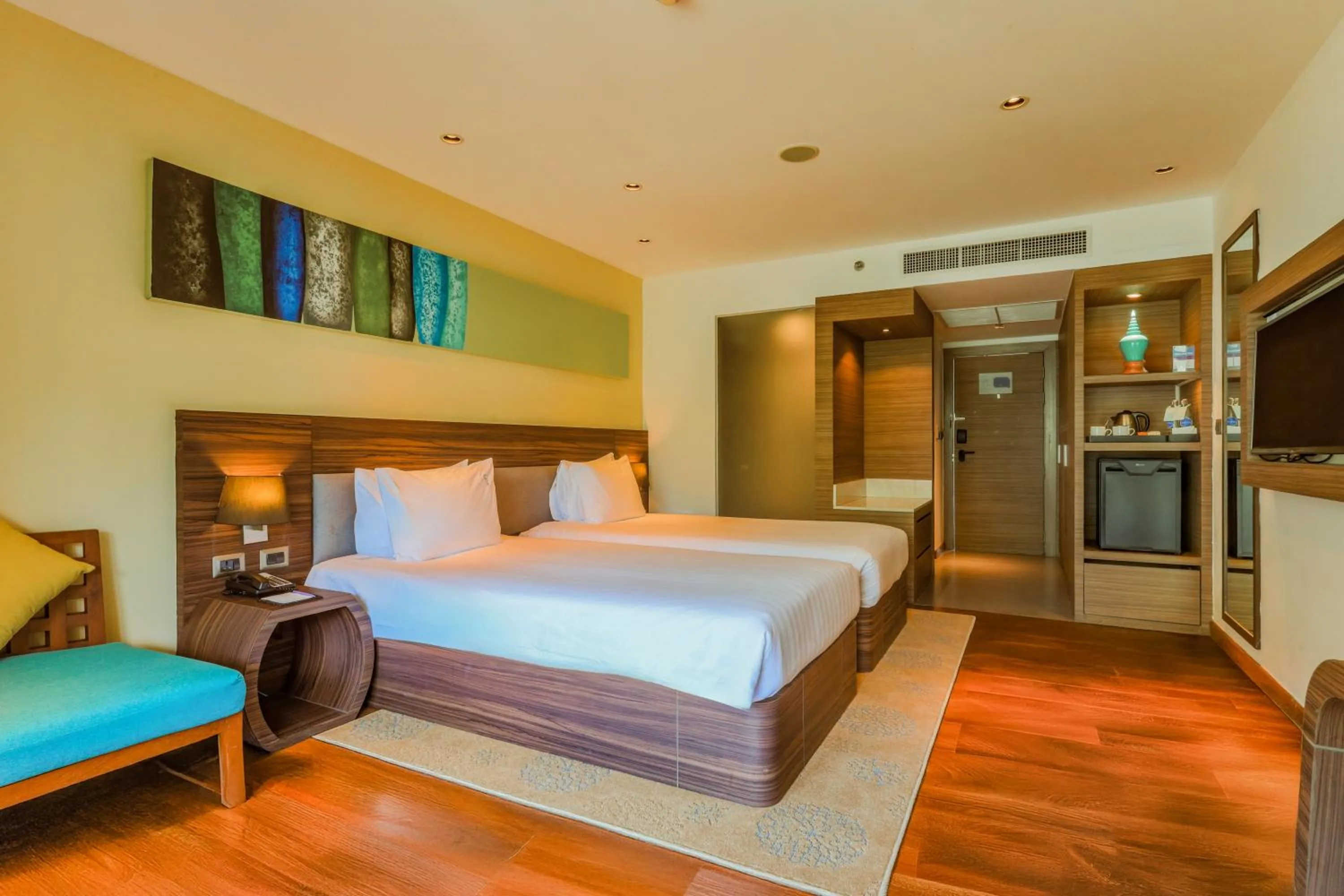 Bedroom, Bed in Holiday Inn Resort Phuket Karon Beach by IHG