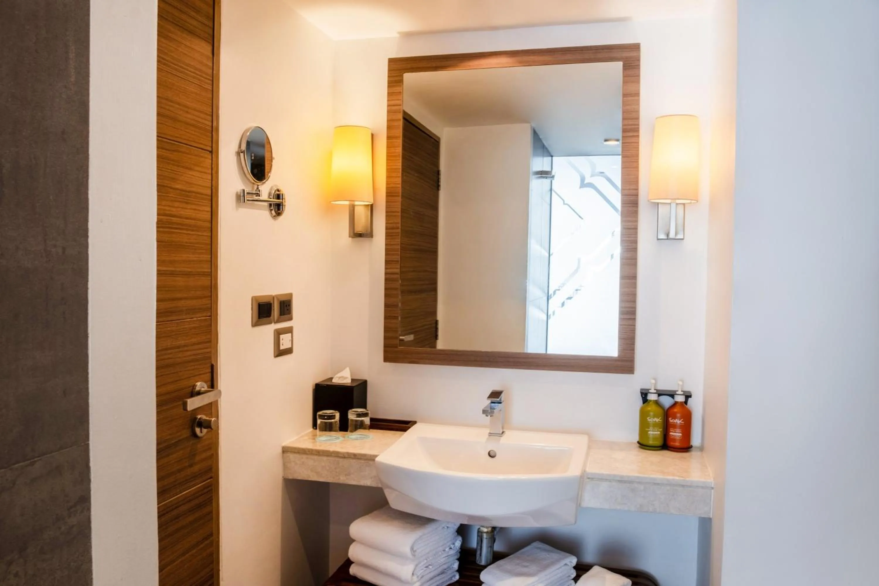 Bathroom in Holiday Inn Resort Phuket Karon Beach by IHG