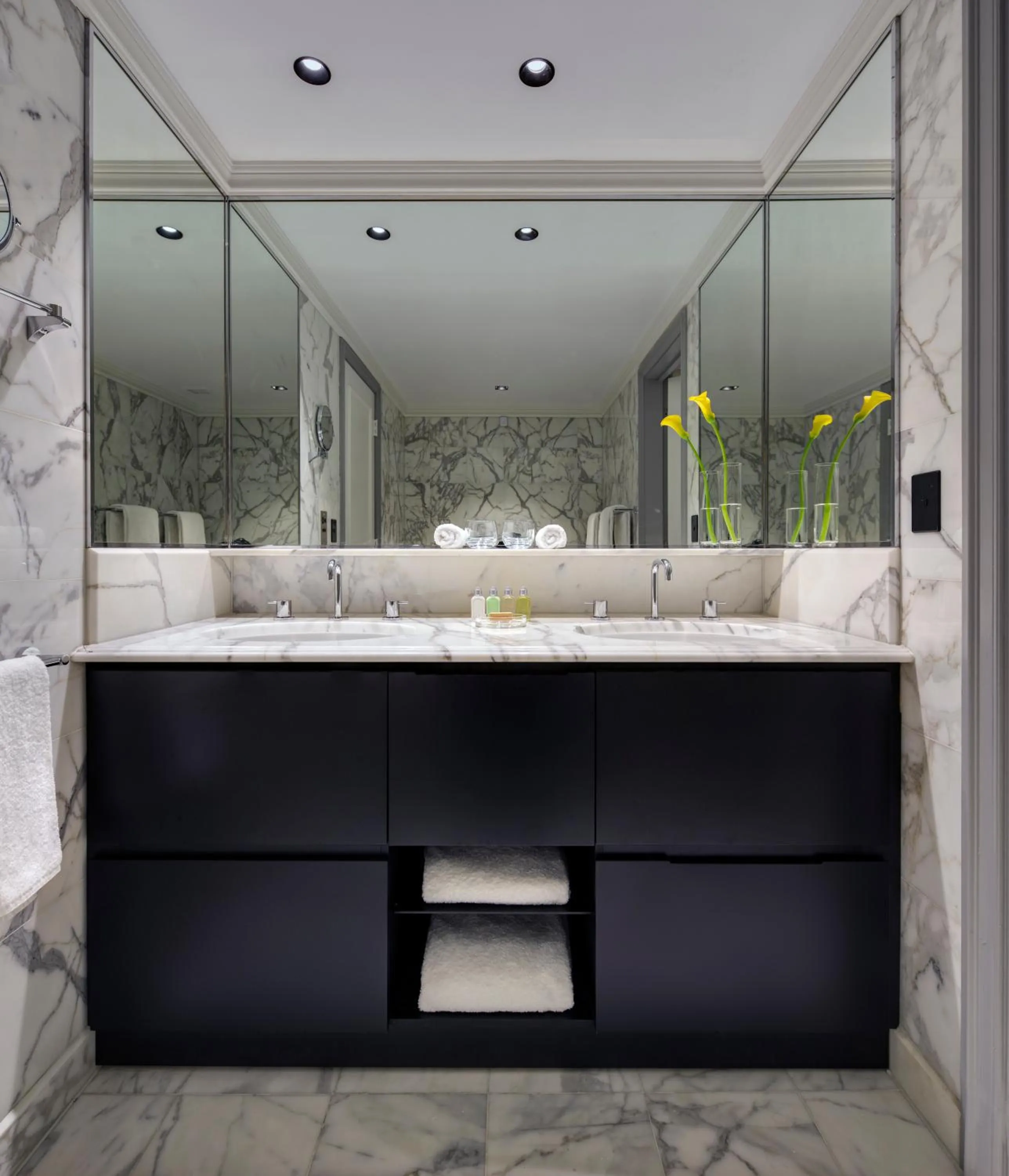 Bathroom in InterContinental Sydney Double Bay by IHG