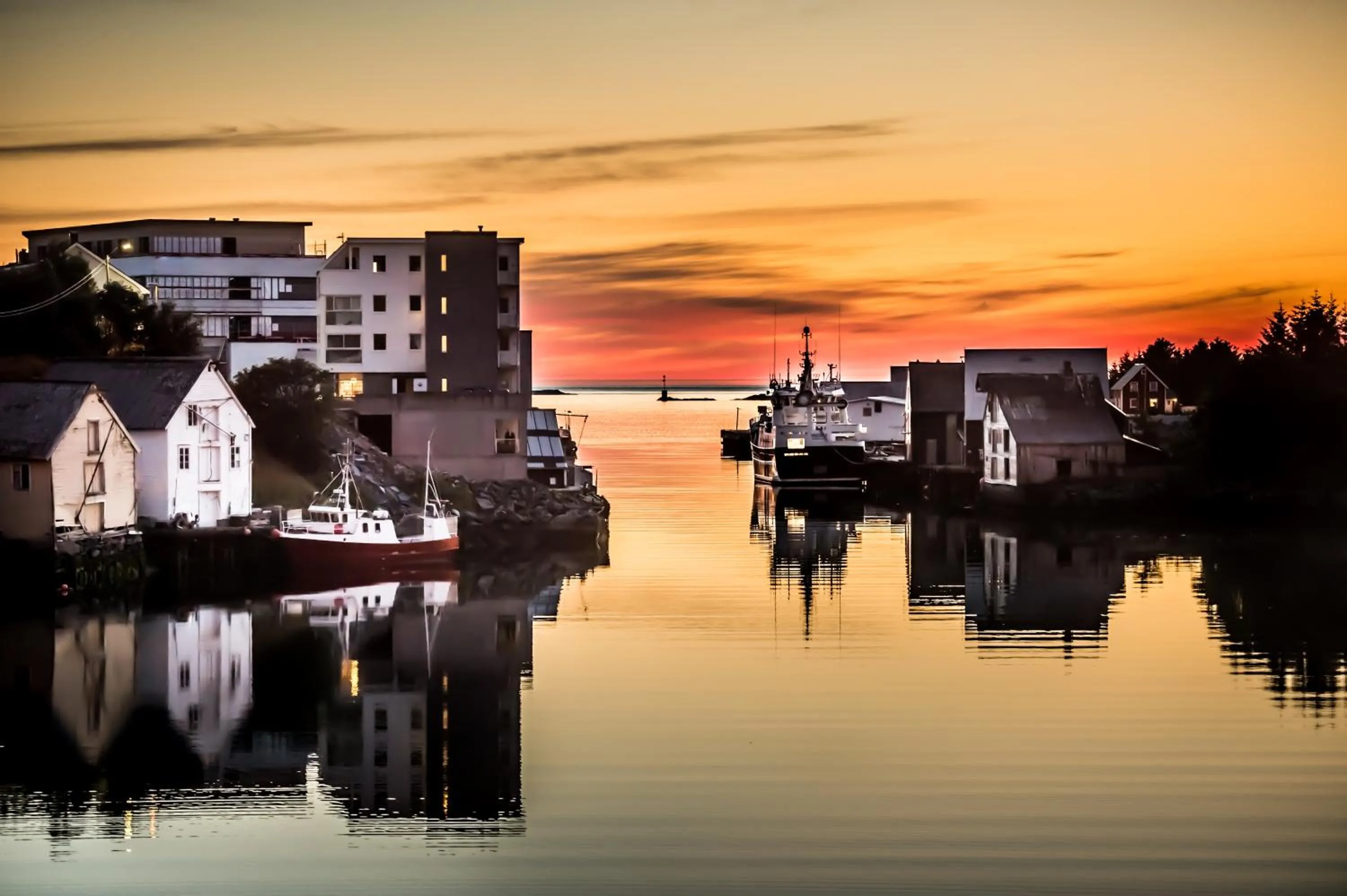 Facade/entrance in Thon Hotel Fosnavåg
