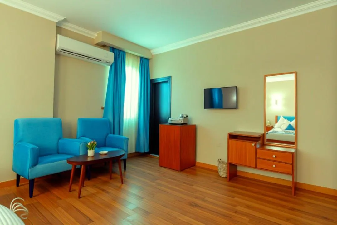 PYramiDs OaSiS ViEW HoTeL