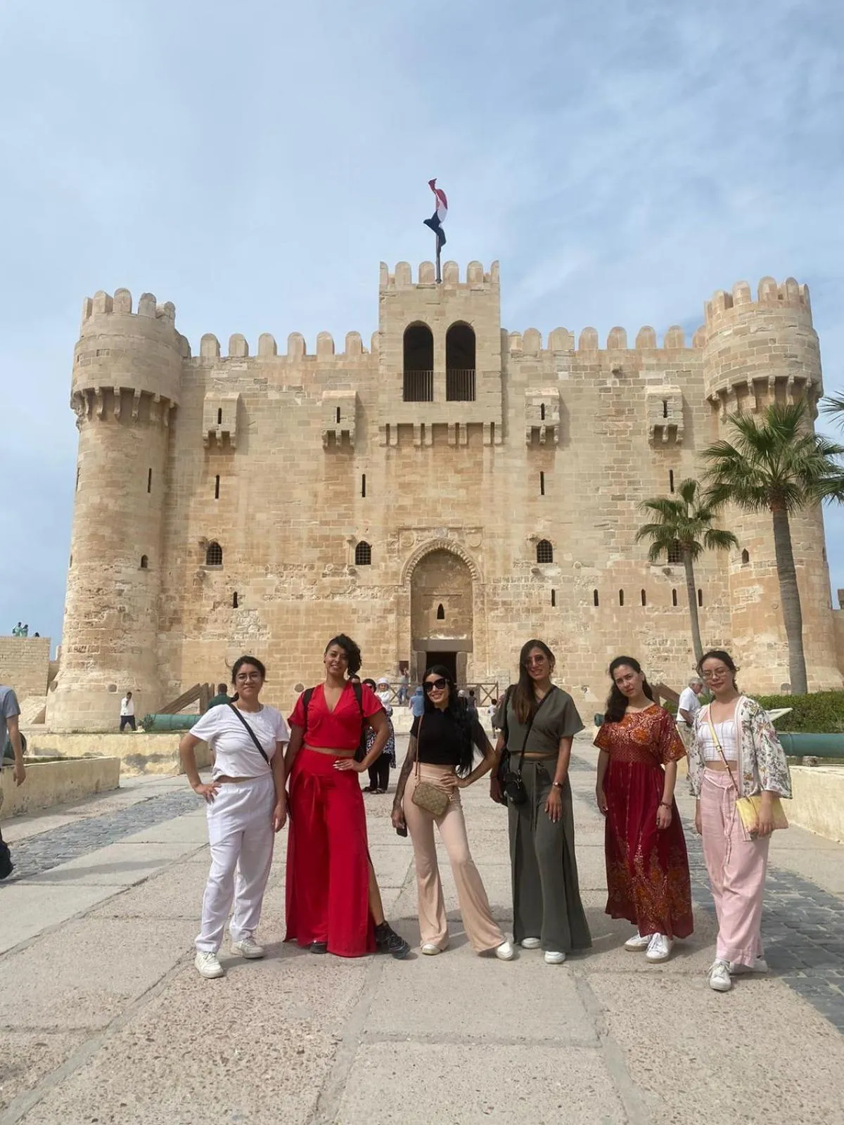 PYramiDs OaSiS ViEW HoTeL