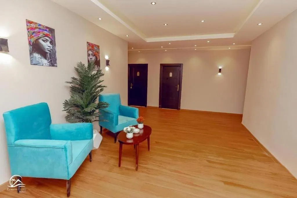 PYramiDs OaSiS ViEW HoTeL