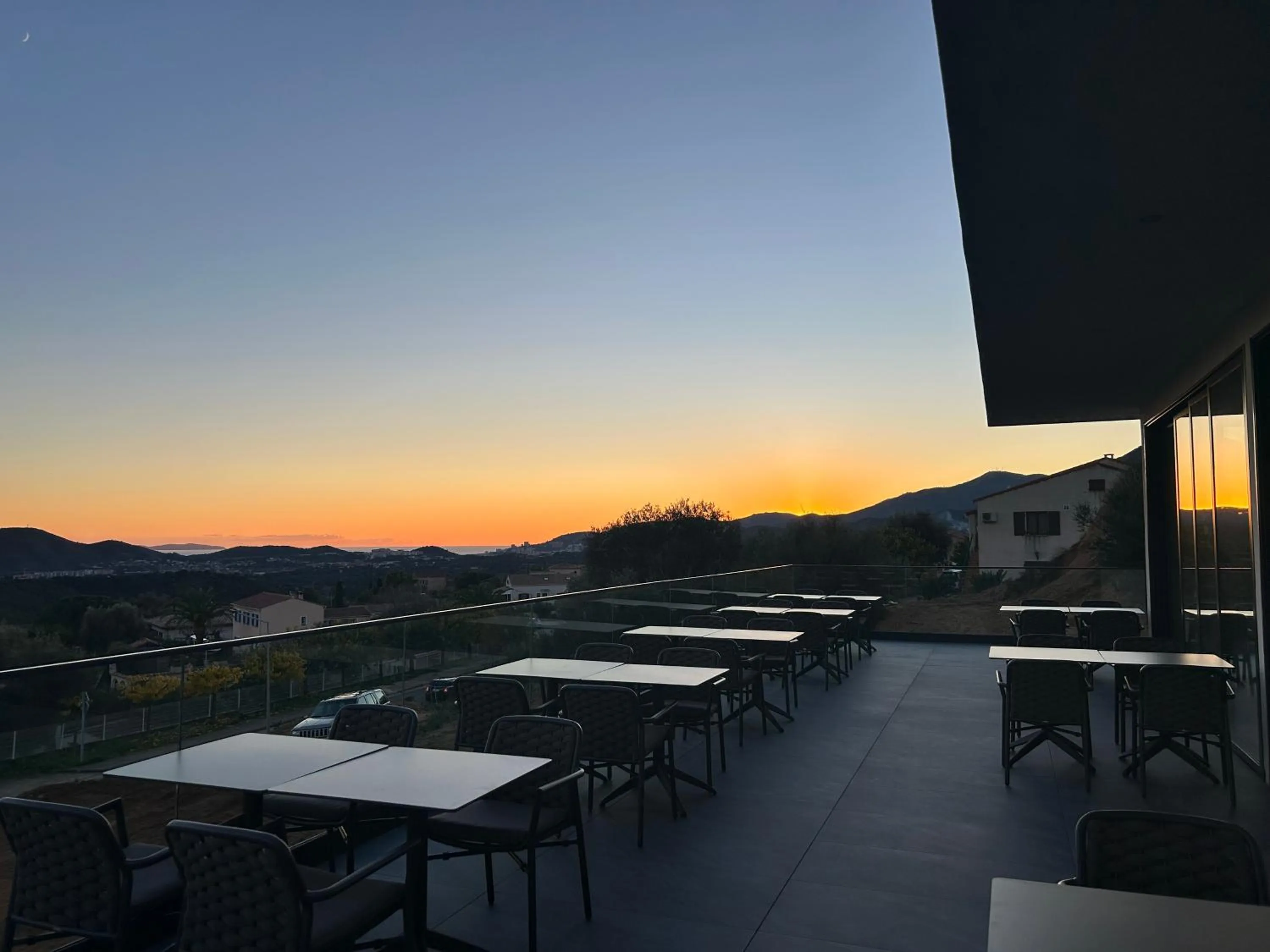 Restaurant/places to eat in Hôtel Casa Matteu