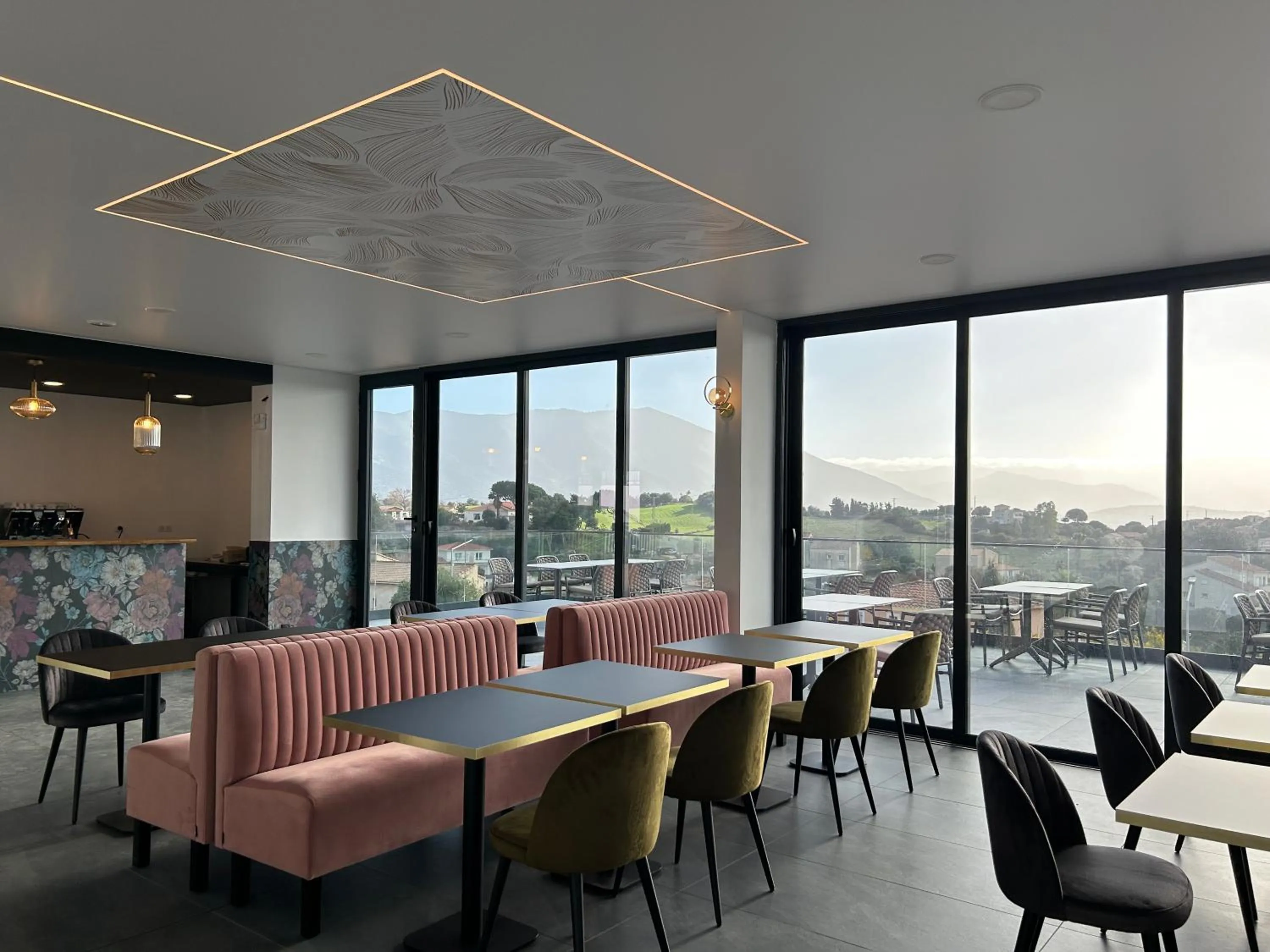 Property building in Hôtel Casa Matteu