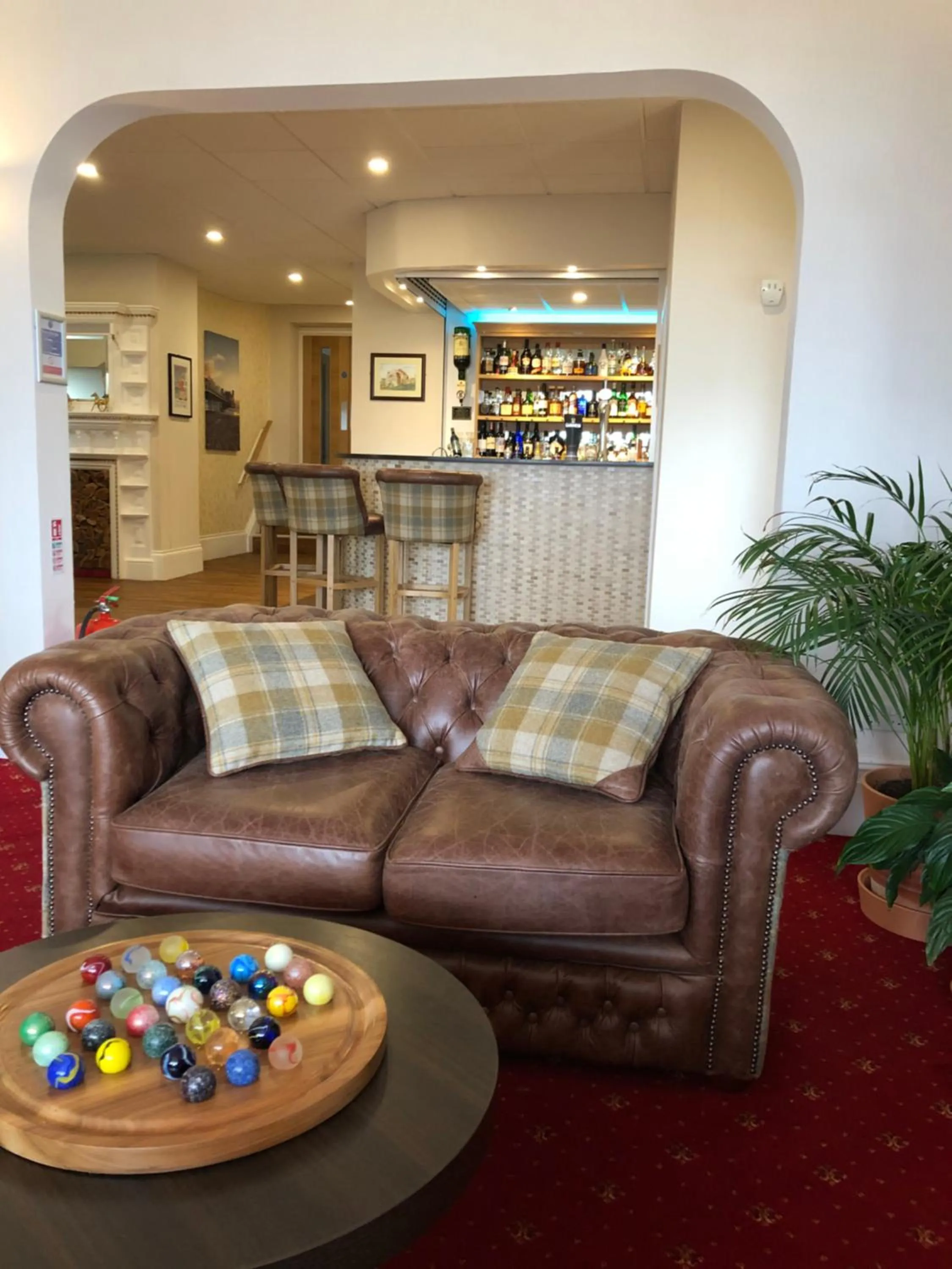 Lounge or bar in Queenswood Hotel