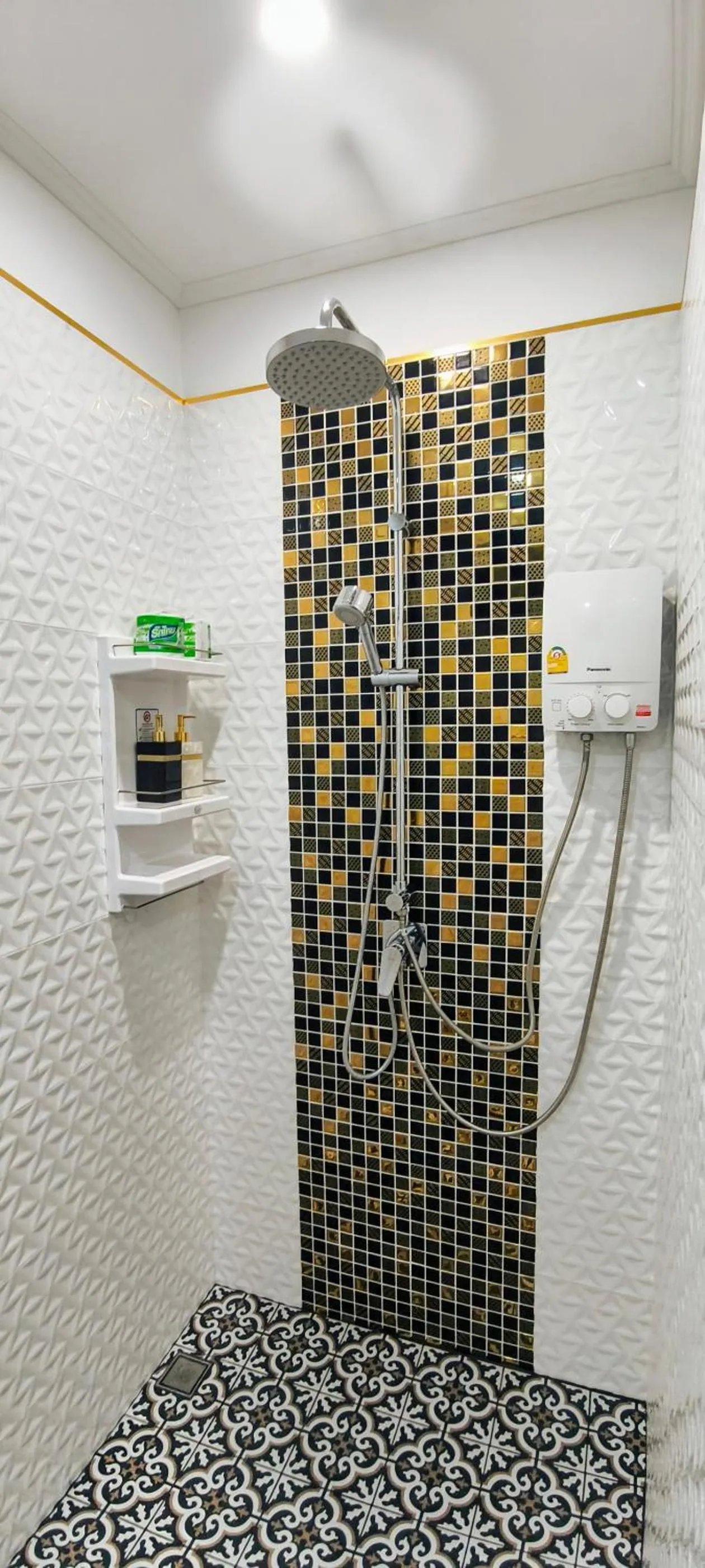 Bathroom in Clear View Resort