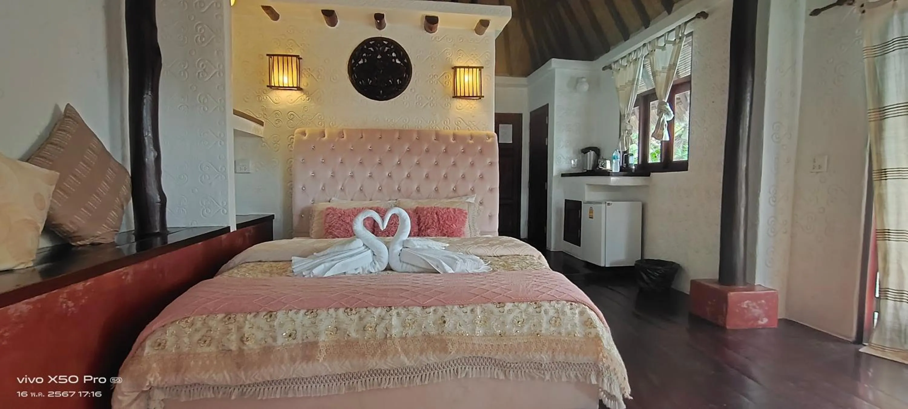 Bed in Clear View Resort