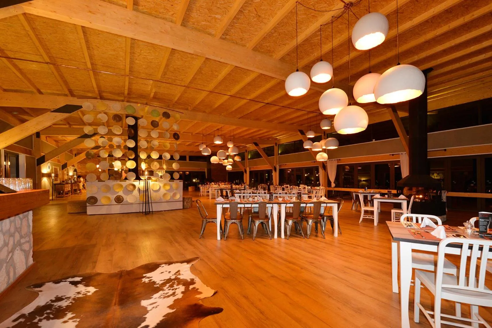 Restaurant/places to eat in Gondwana Kalahari Anib Lodge