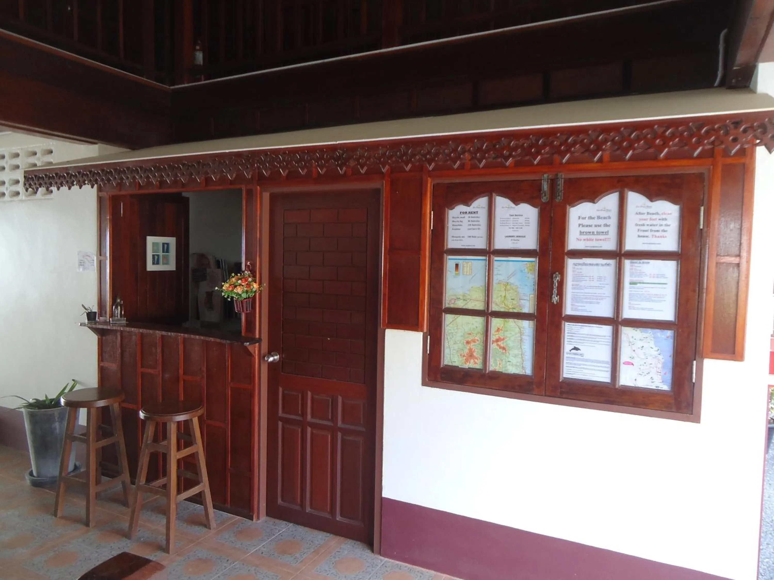 Lobby or reception in Sea Breeze House, Naiplao Beach