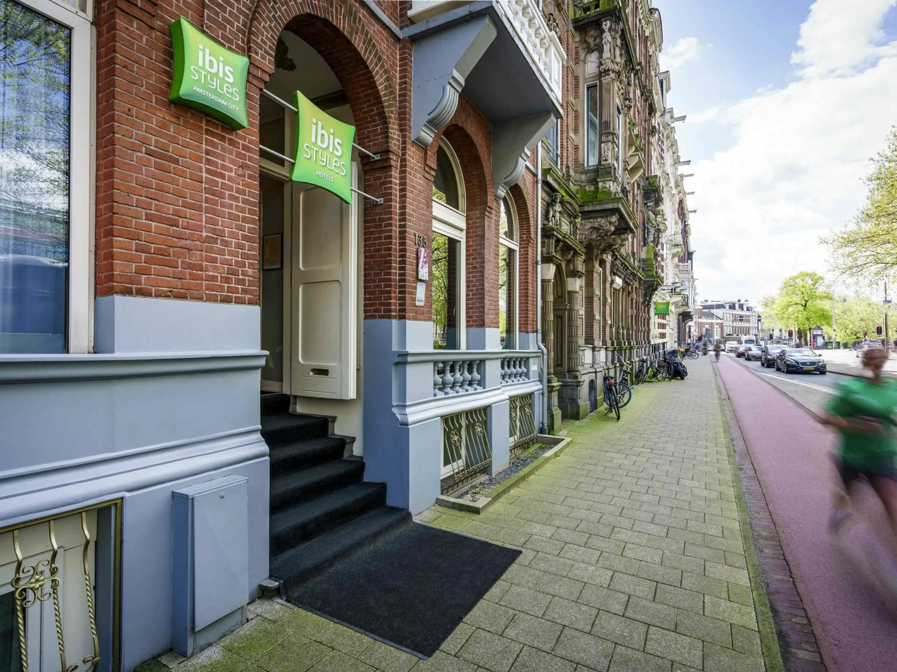 Property building in ibis Styles Amsterdam City