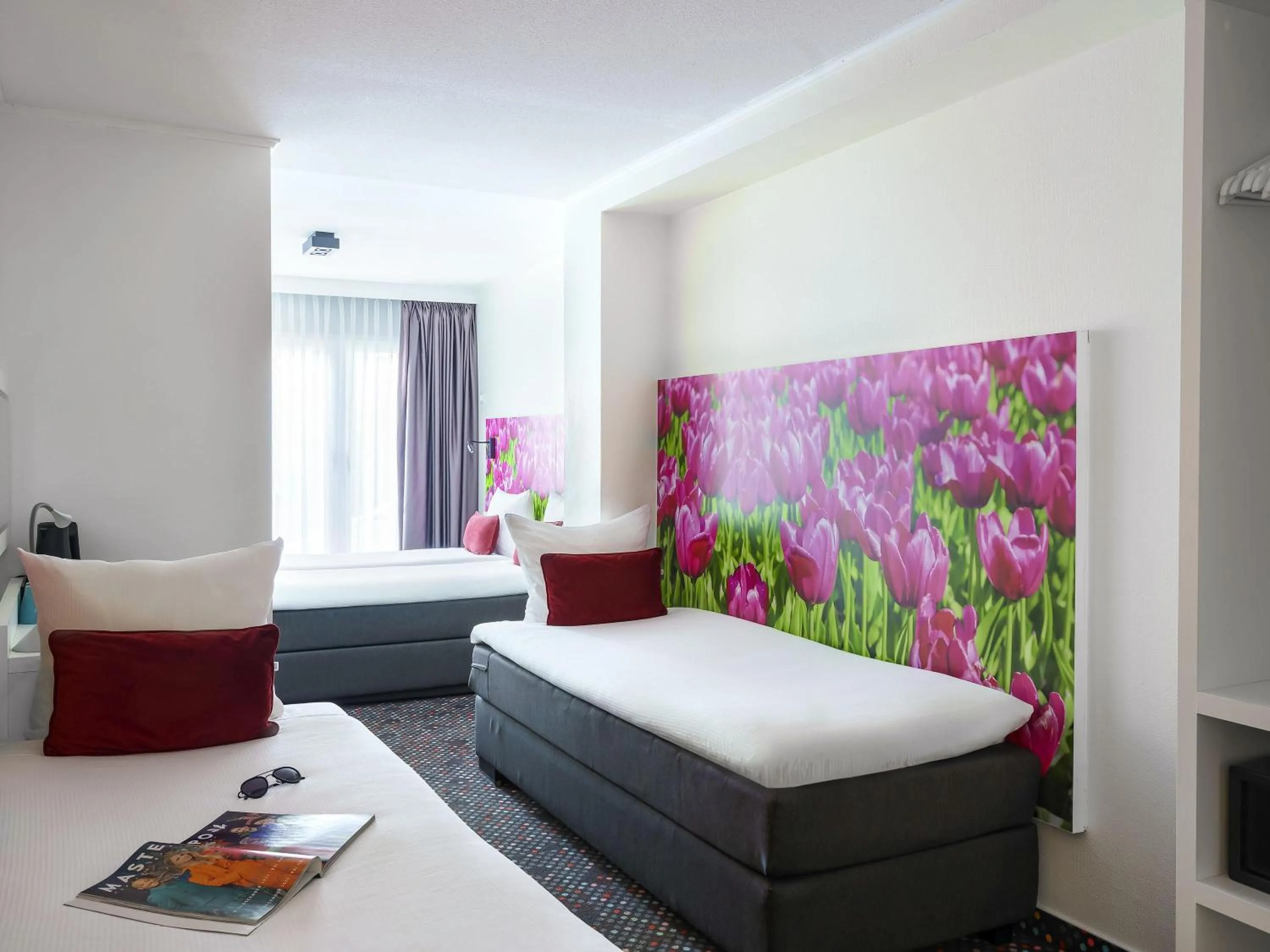 Bedroom, Bed in ibis Styles Amsterdam City
