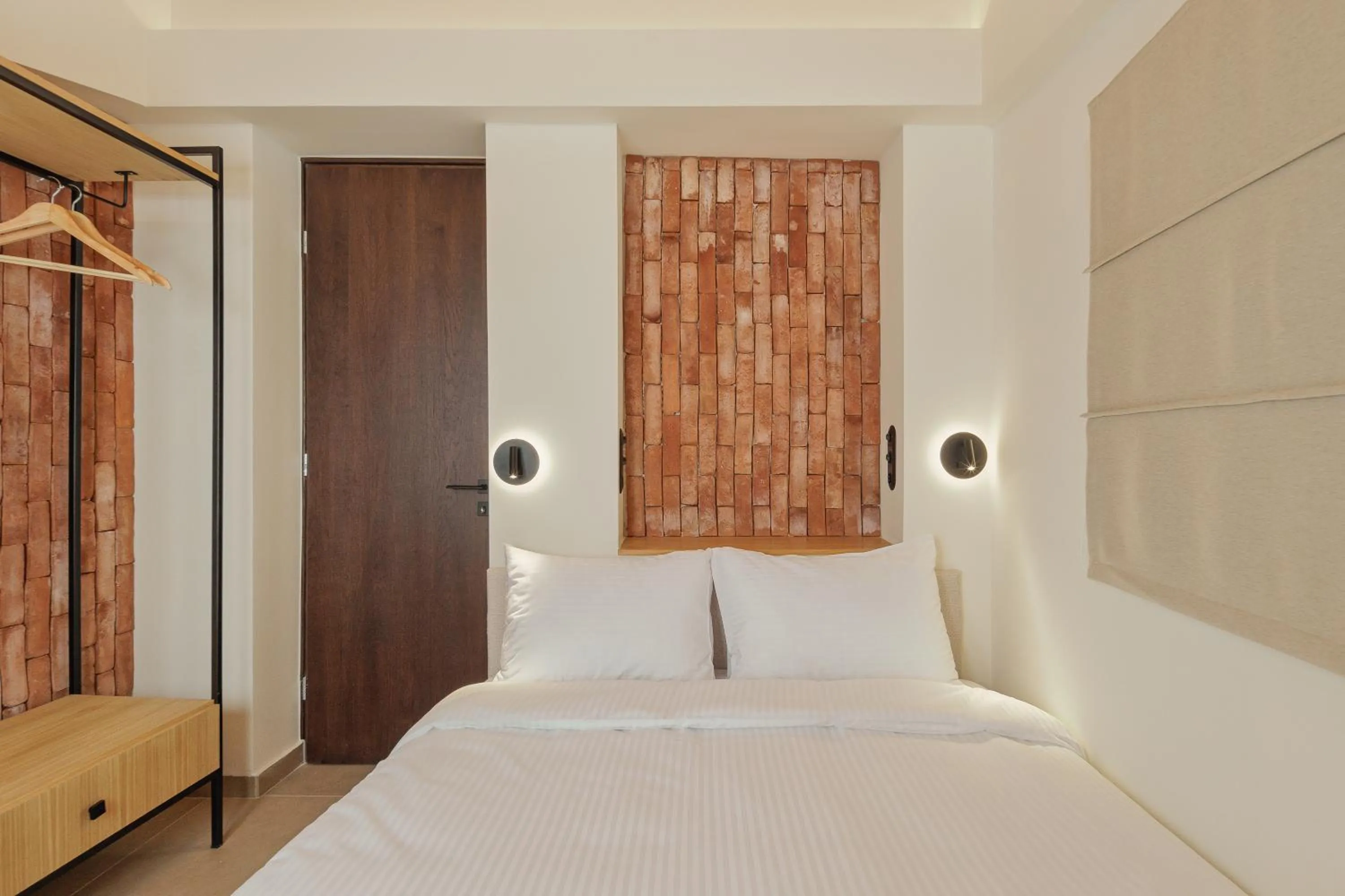 Bed in 12 PYLES Living History