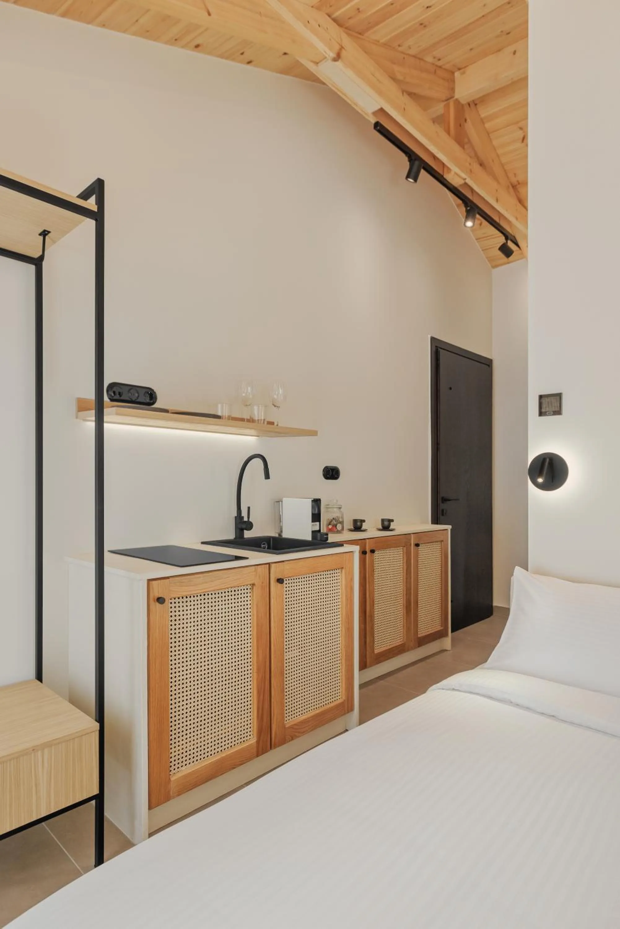 Bed in 12 PYLES Living History