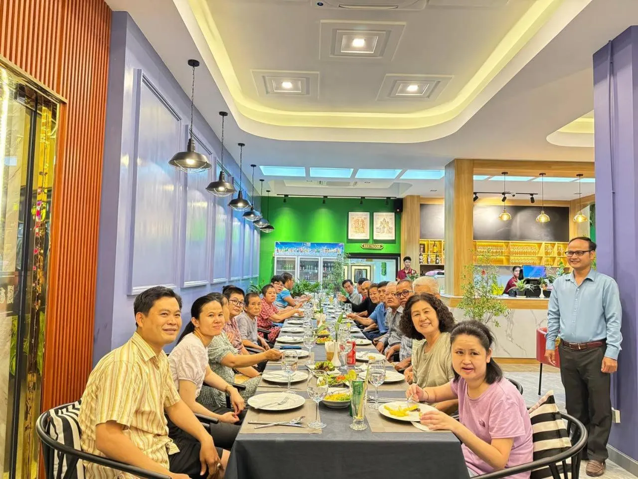 Restaurant/places to eat in Cambana Poipet Hotel
