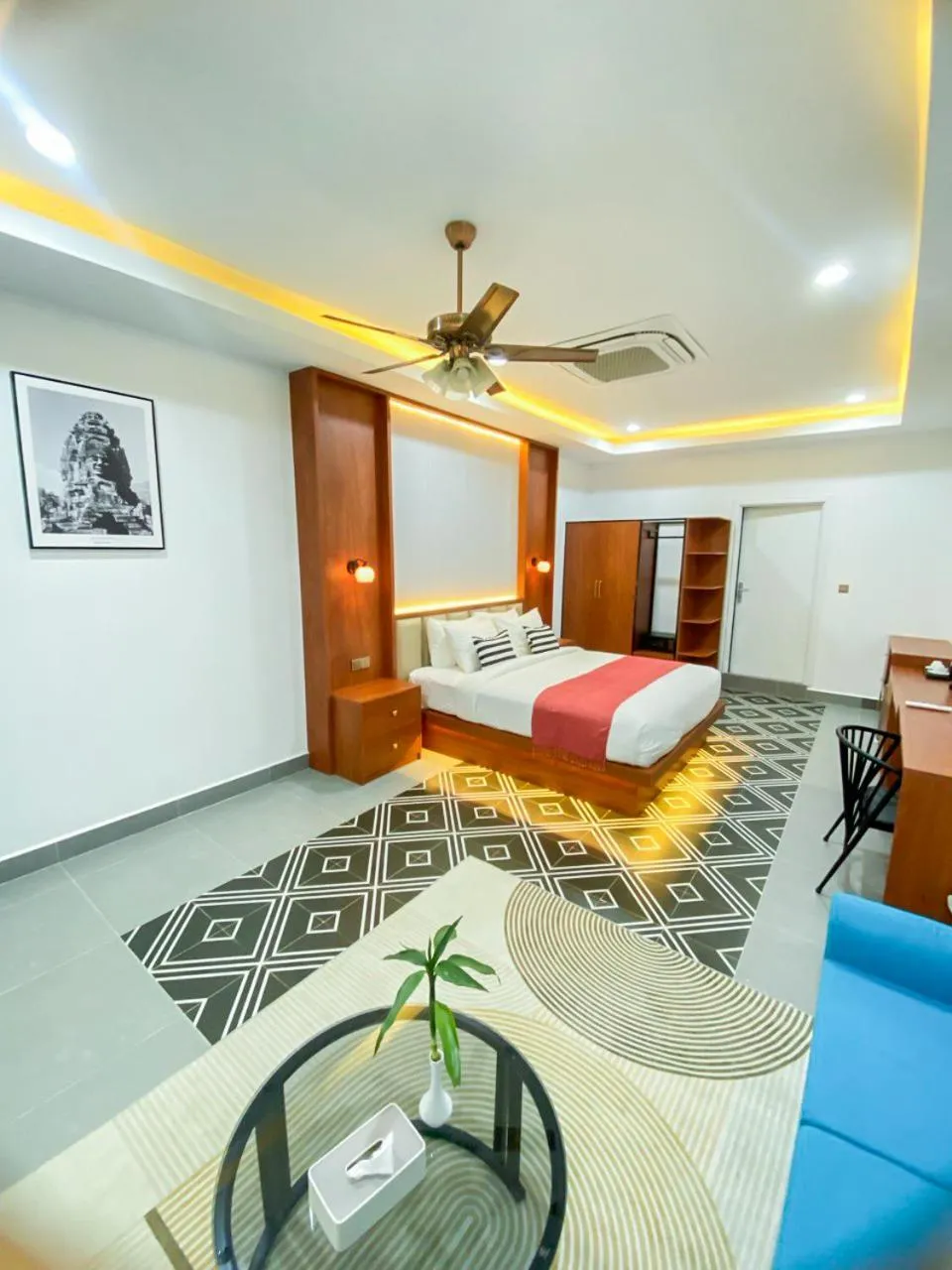 Guests, Bed in Cambana Poipet Hotel